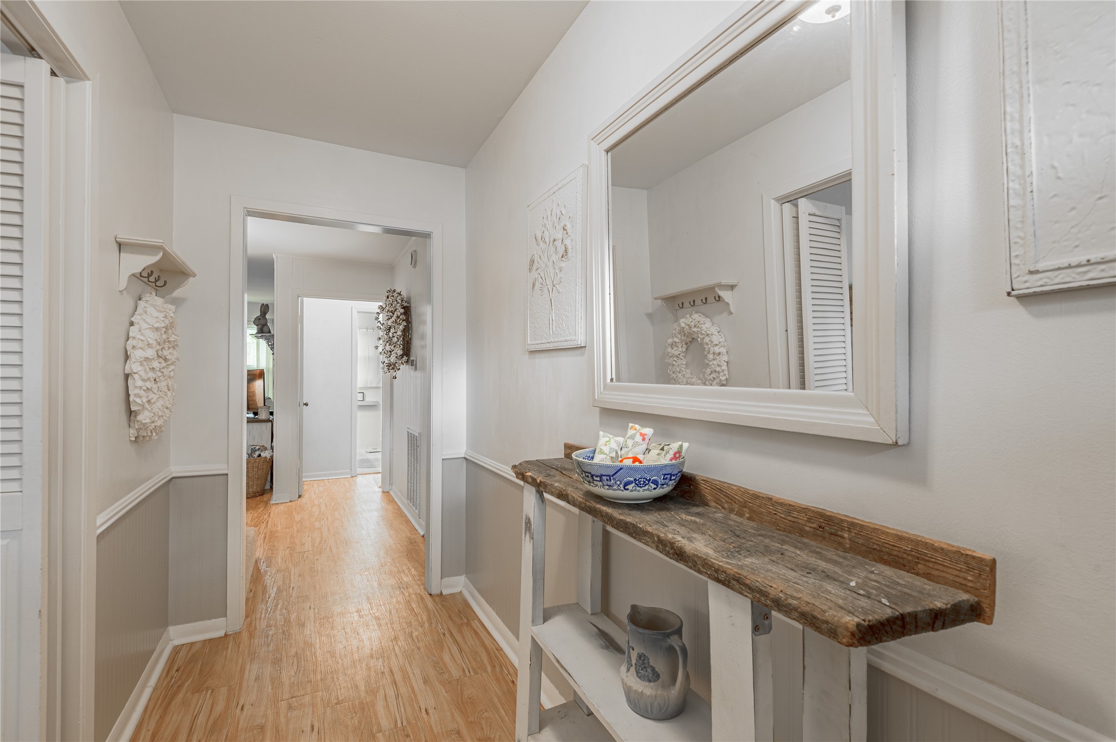 220 Elmwood Street Property Photo 7