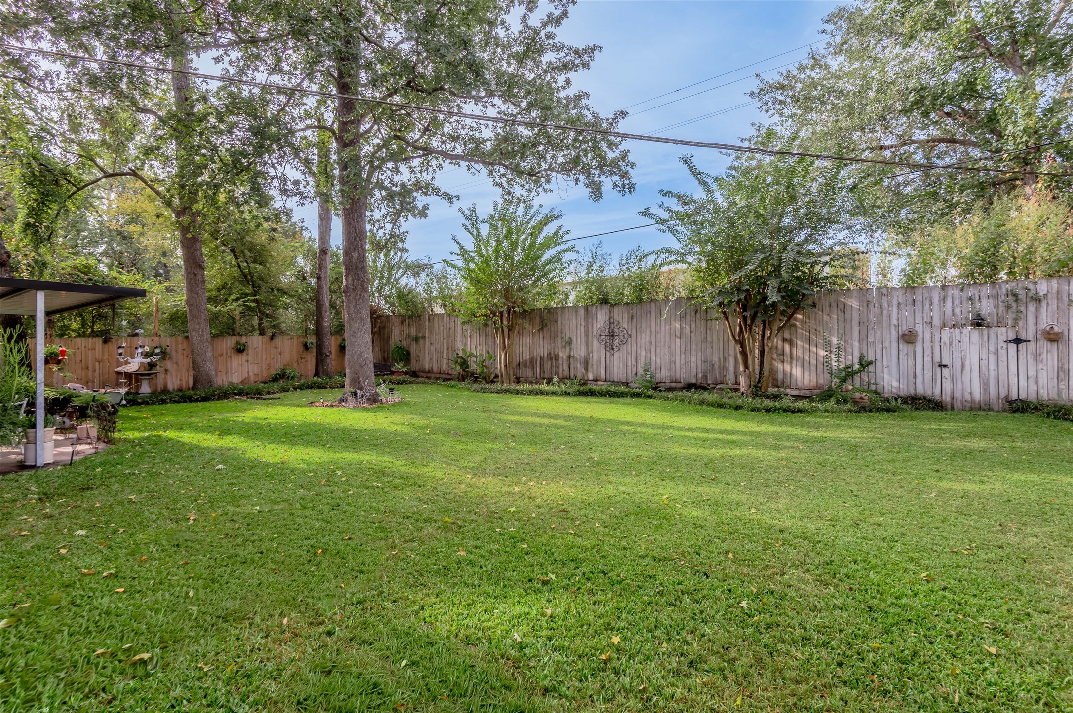 220 Elmwood Street Property Photo 37