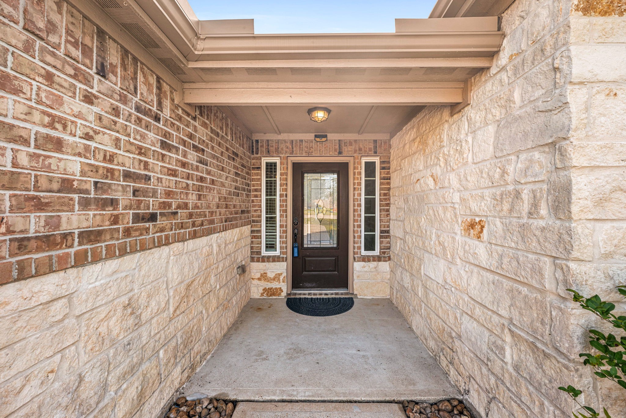 18803 Maverick Ranch Road E Property Photo 4