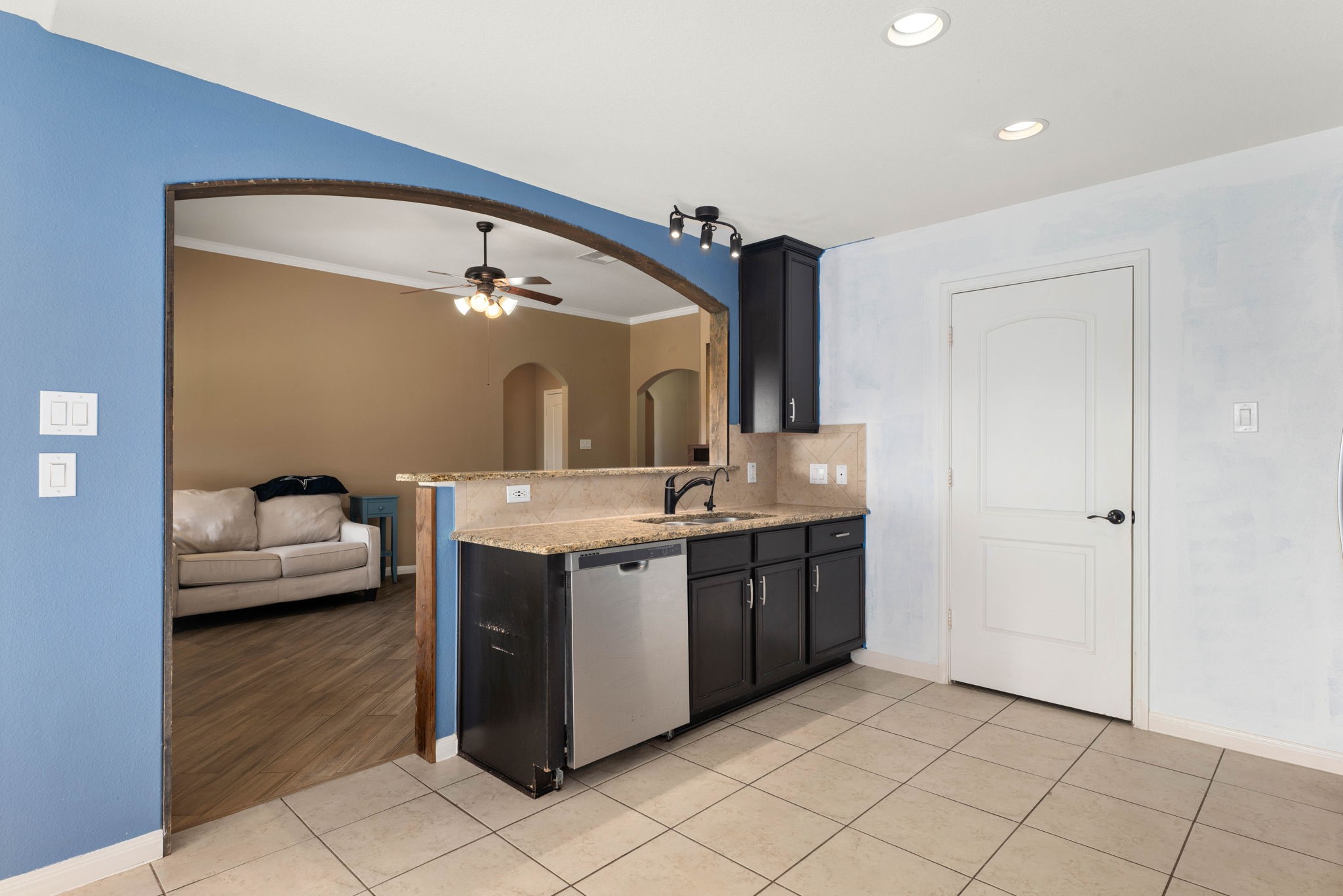 18803 Maverick Ranch Road E Property Photo 10