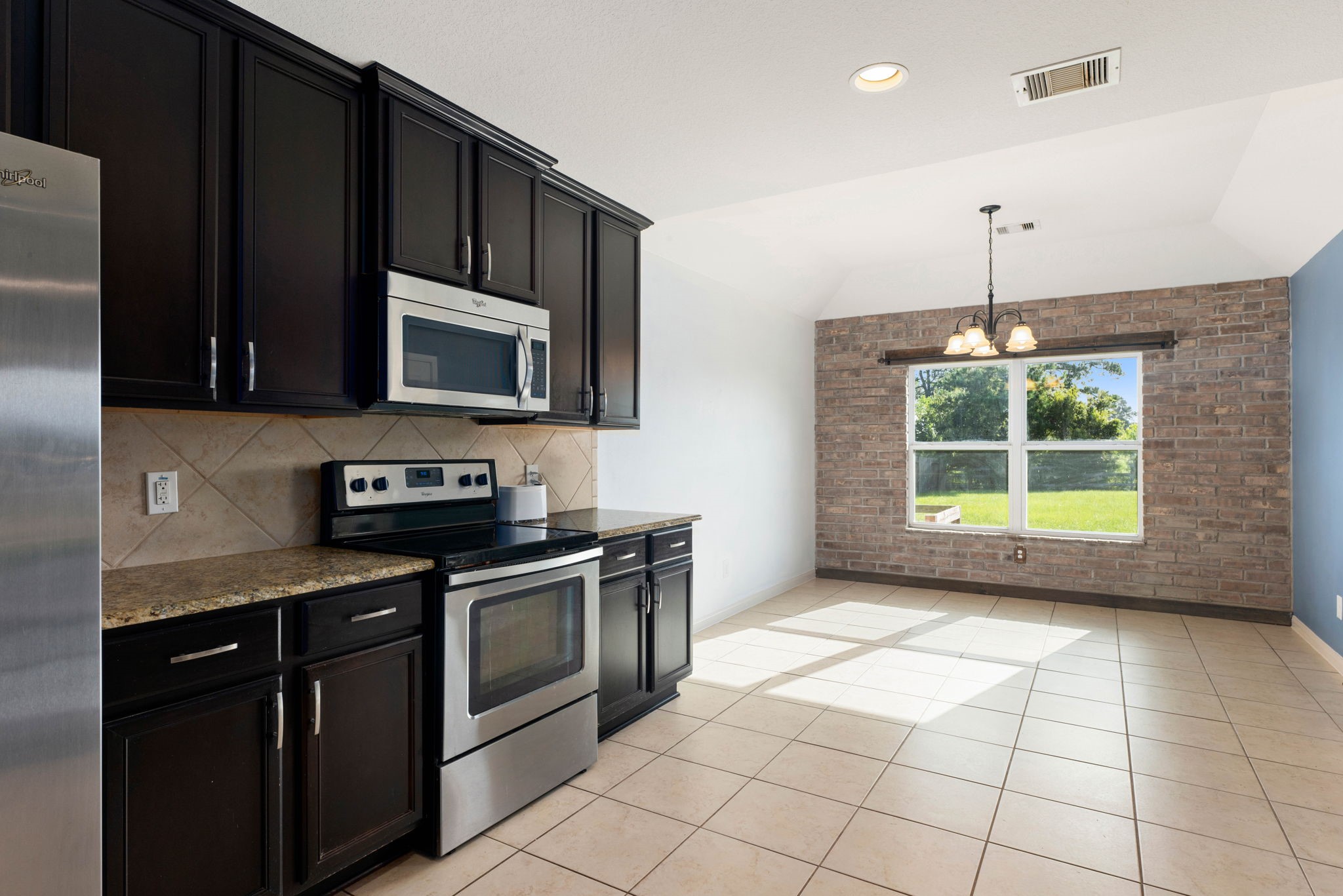 18803 Maverick Ranch Road E Property Photo 11