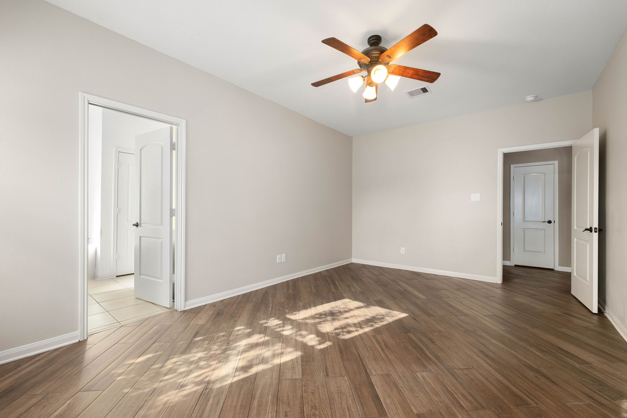 18803 Maverick Ranch Road E Property Photo 16