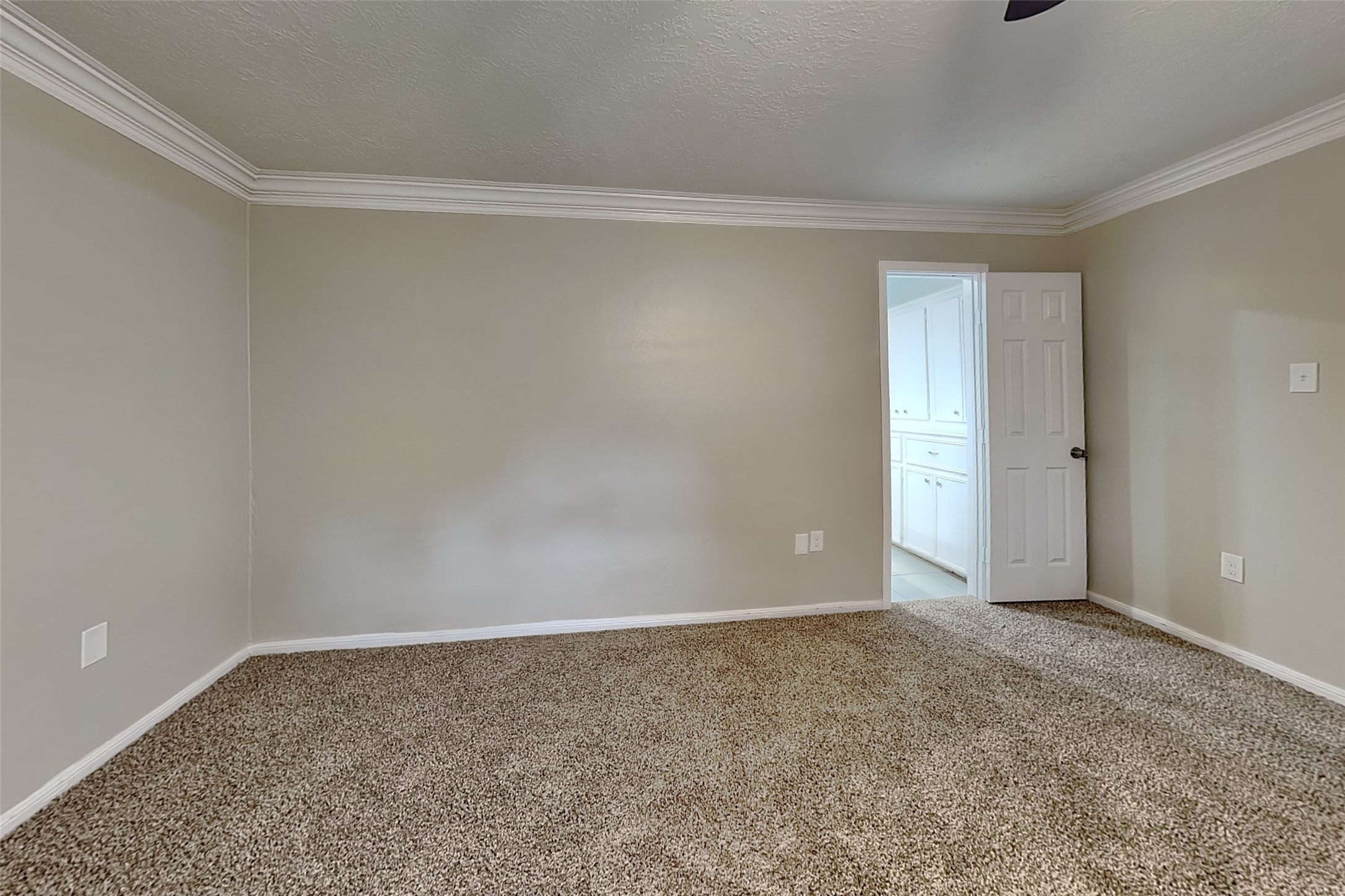 5307 Summerfield Lane Property Photo 7