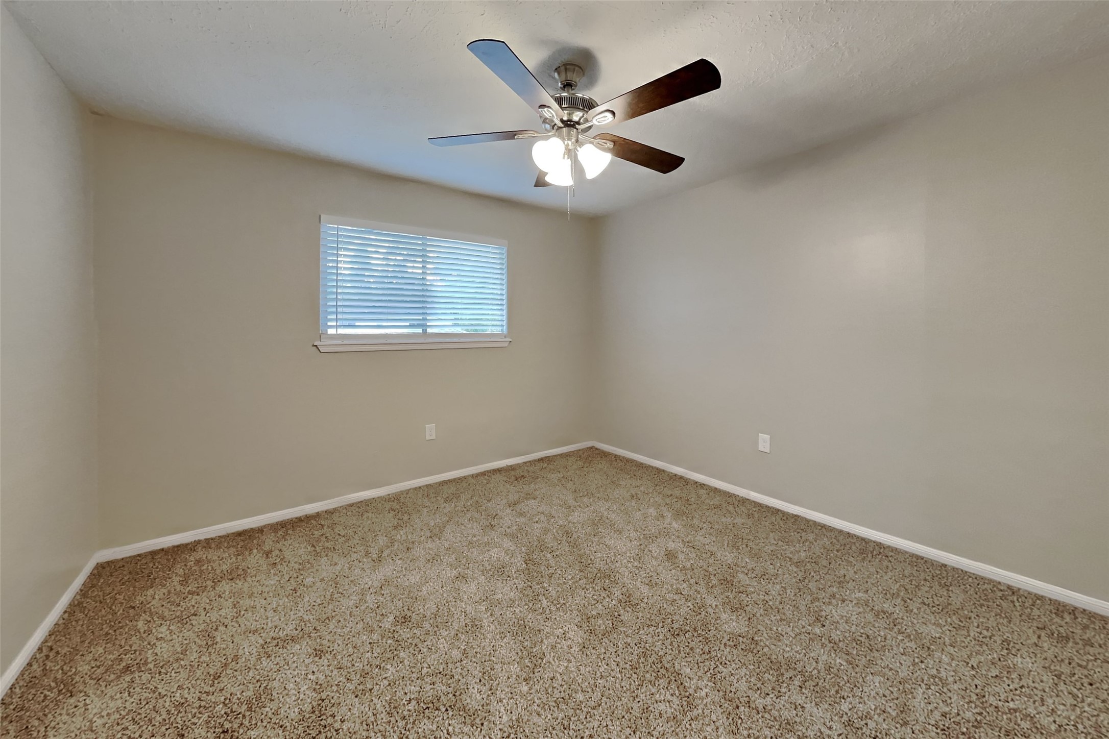 5307 Summerfield Lane Property Photo 12