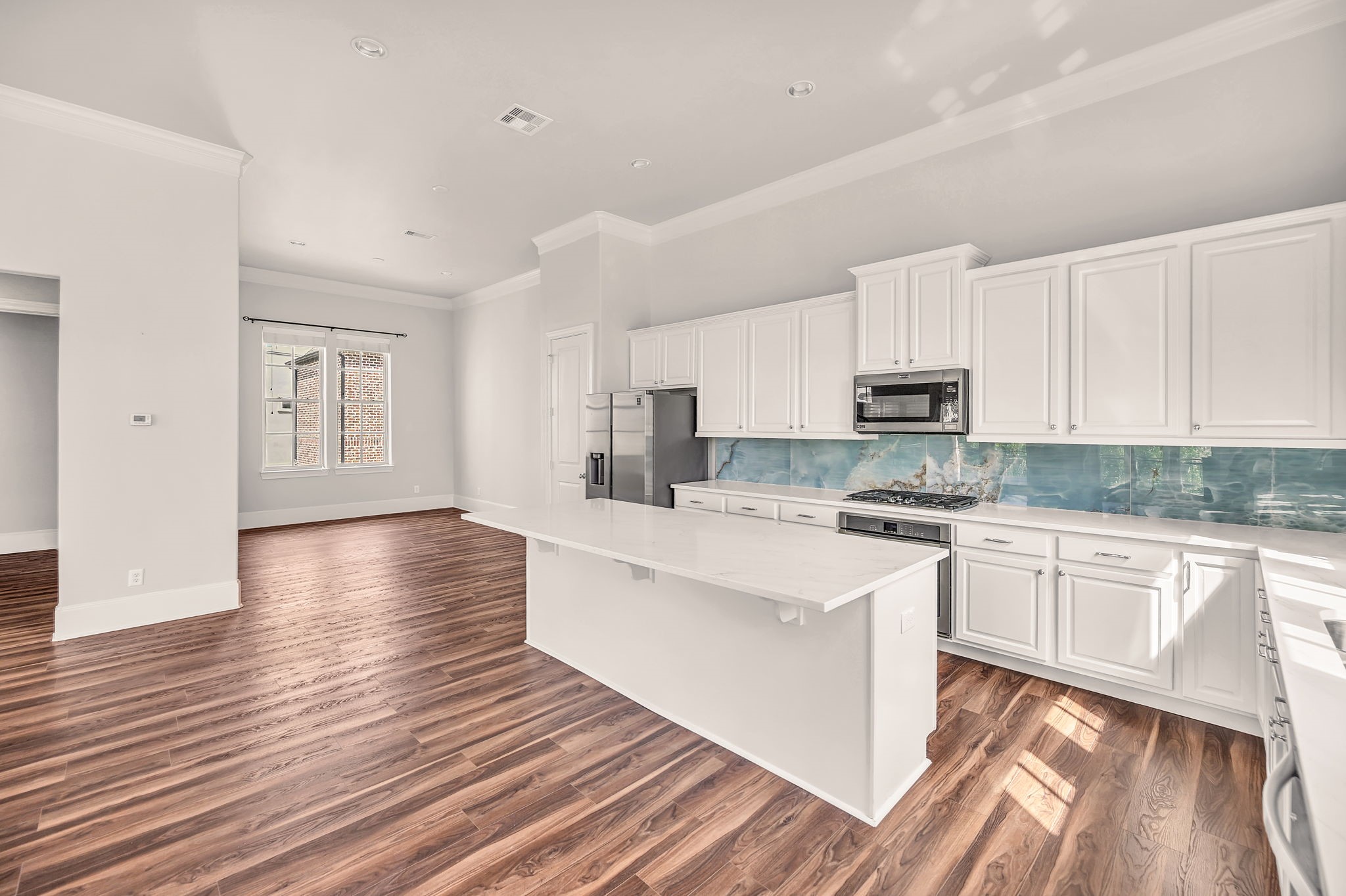 9644 Knight Road Property Photo 17