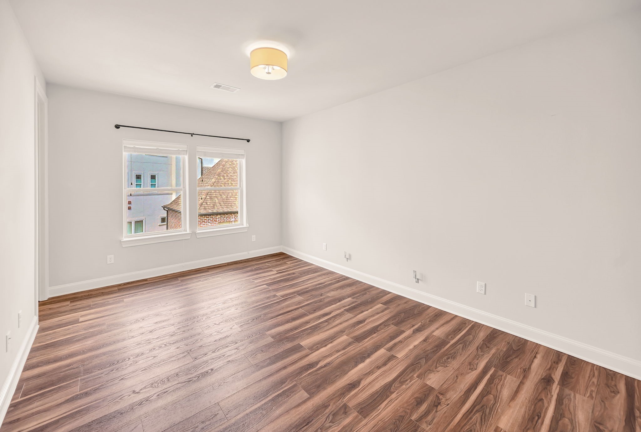 9644 Knight Road Property Photo 19