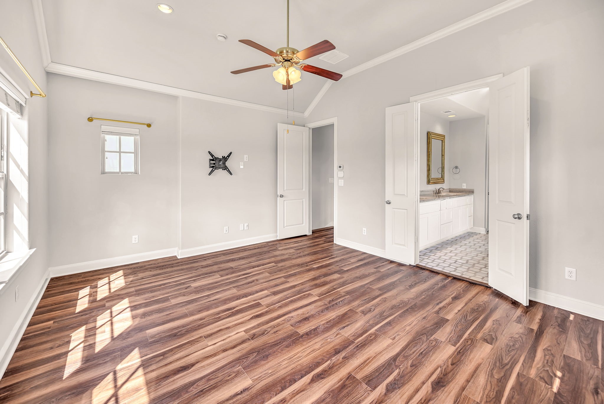 9644 Knight Road Property Photo 26