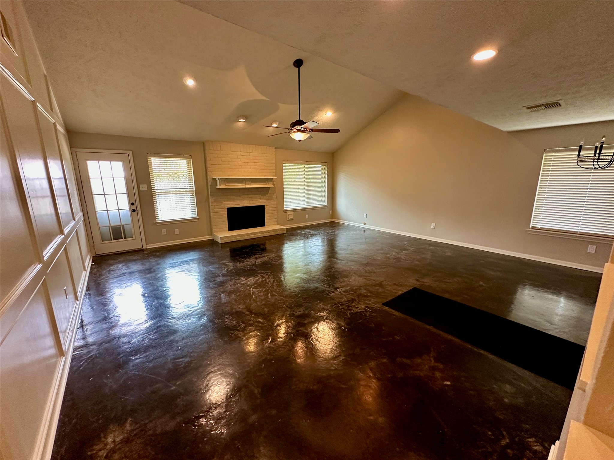 2931 Pasture Lane Property Photo 7