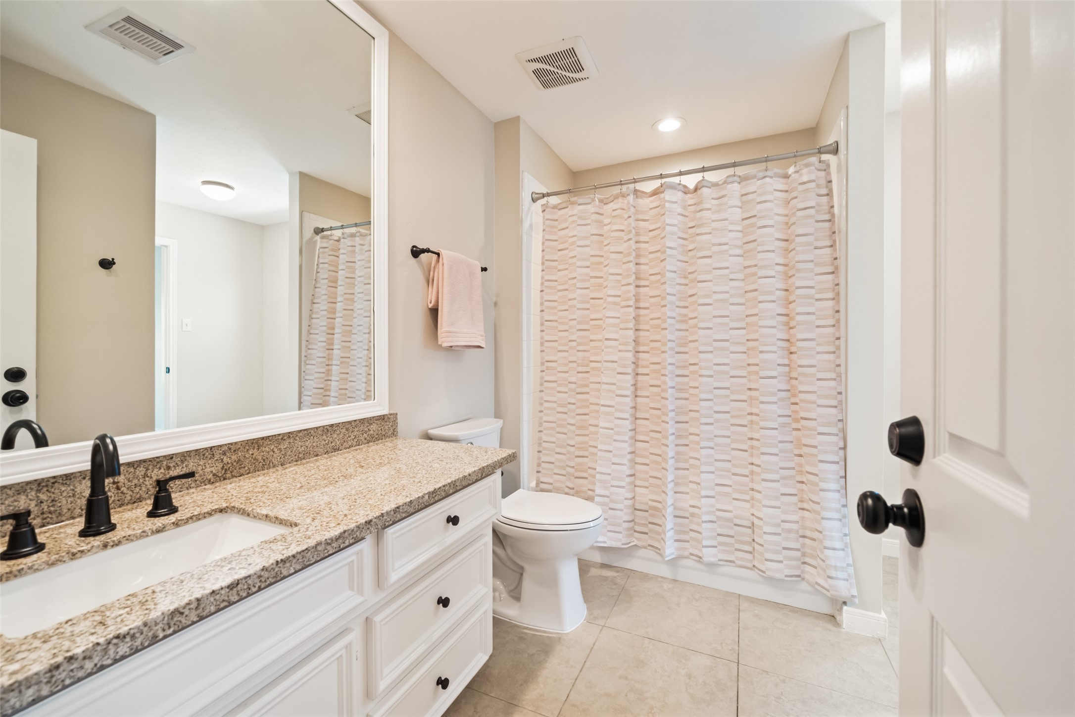 2123 Riverside Drive Property Photo 36