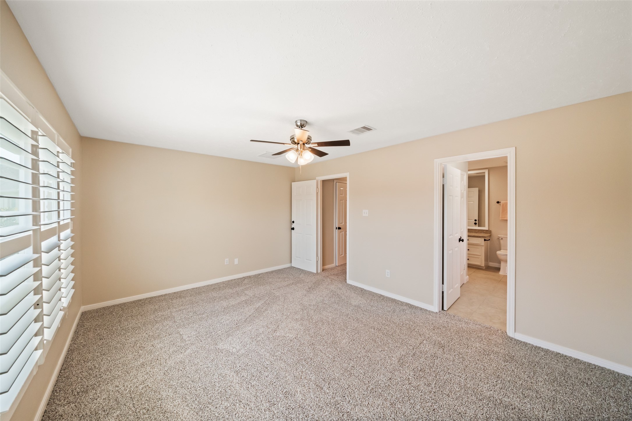 2123 Riverside Drive Property Photo 38