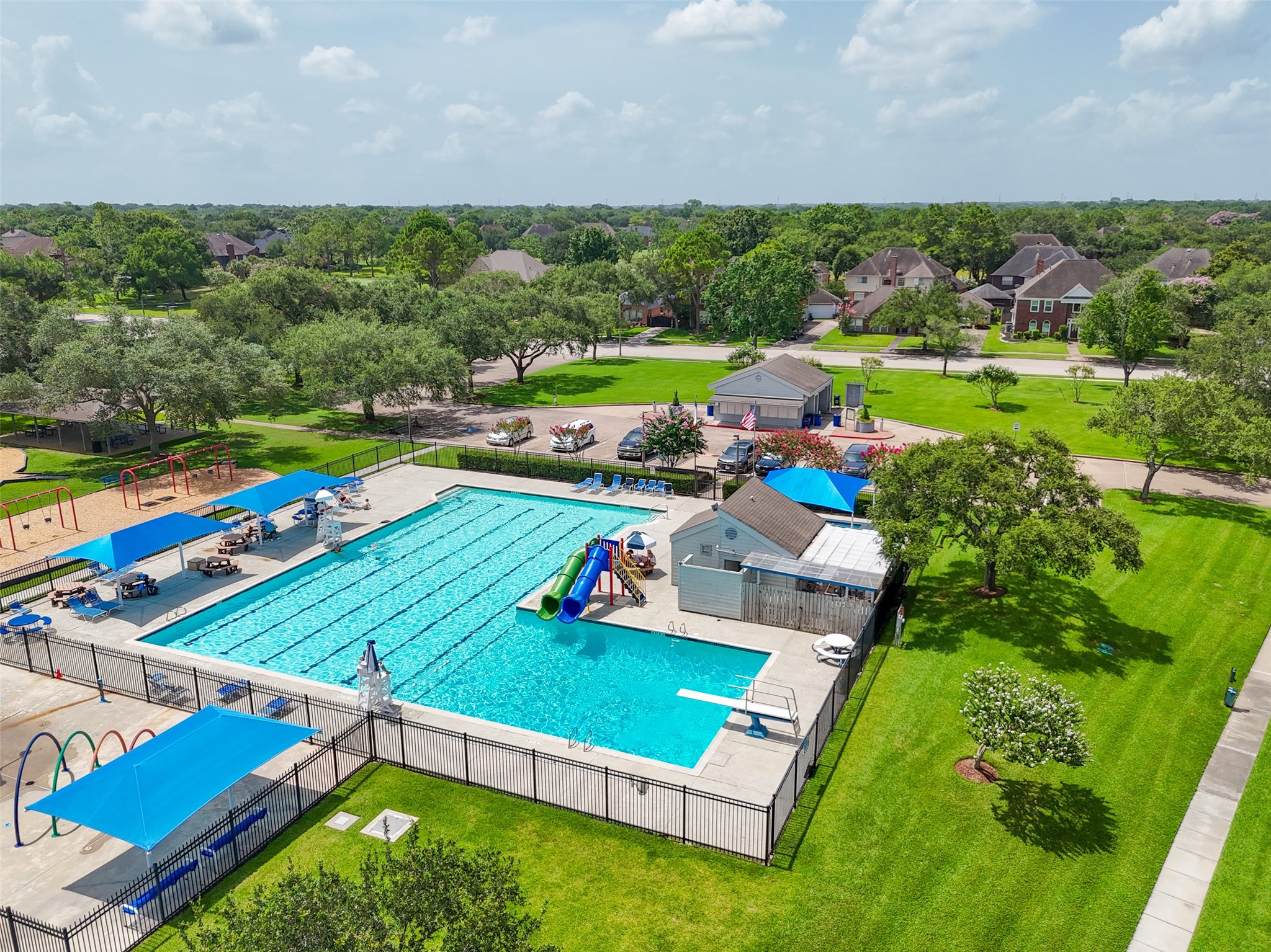 2123 Riverside Drive Property Photo 45