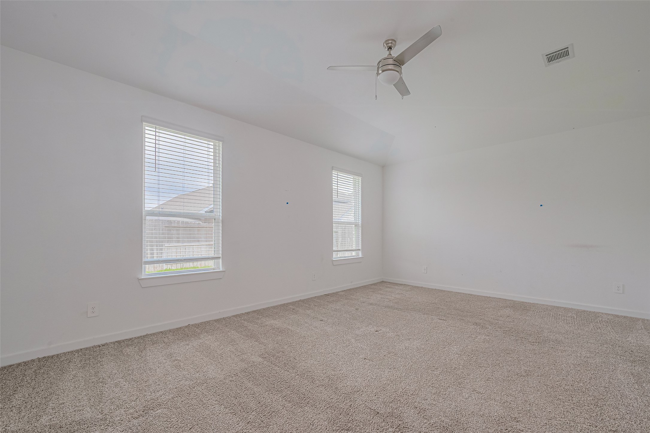 133 Aurora Springs Property Photo 14
