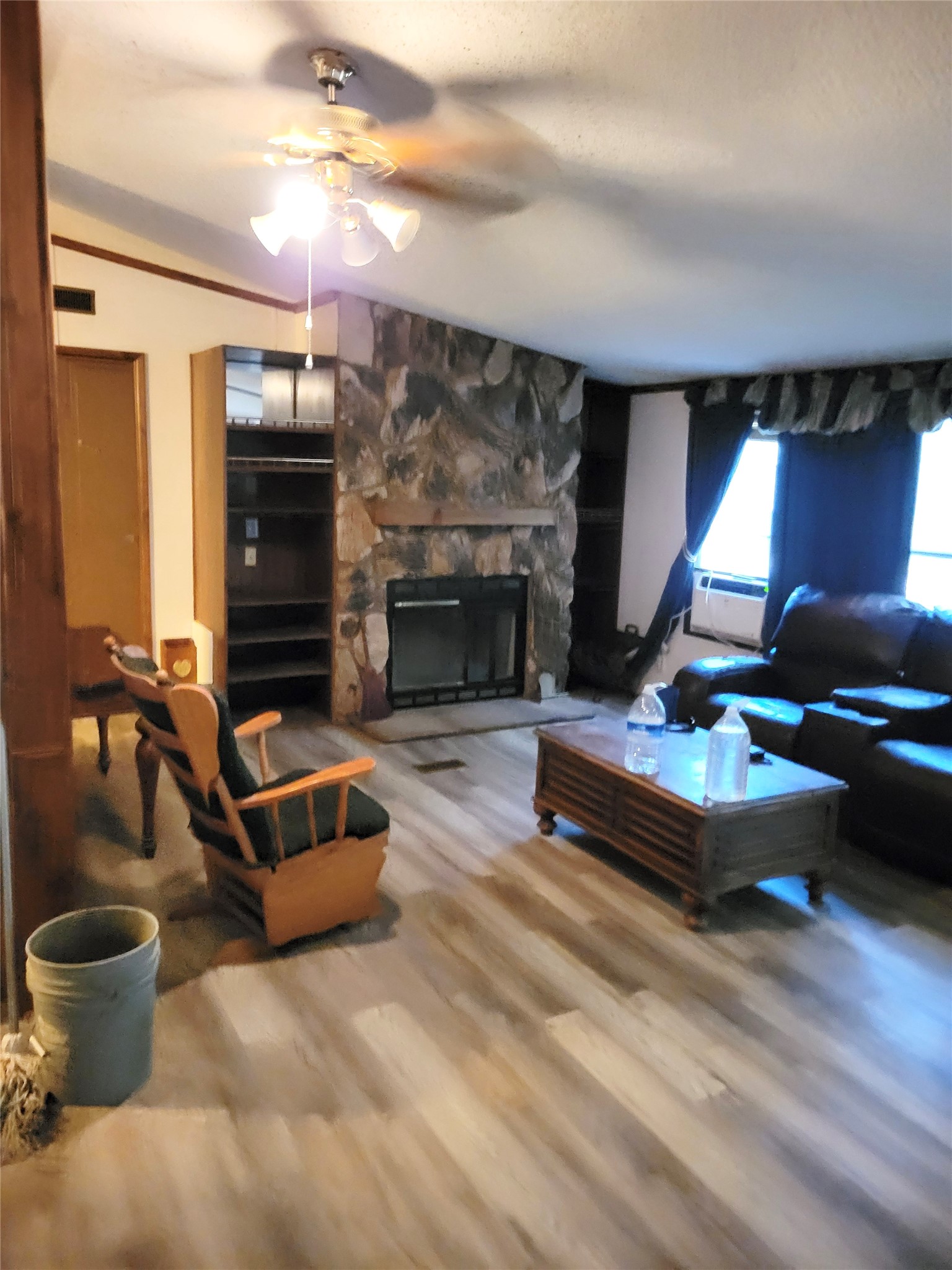 63 Whippoorwill Ln Property Photo 6