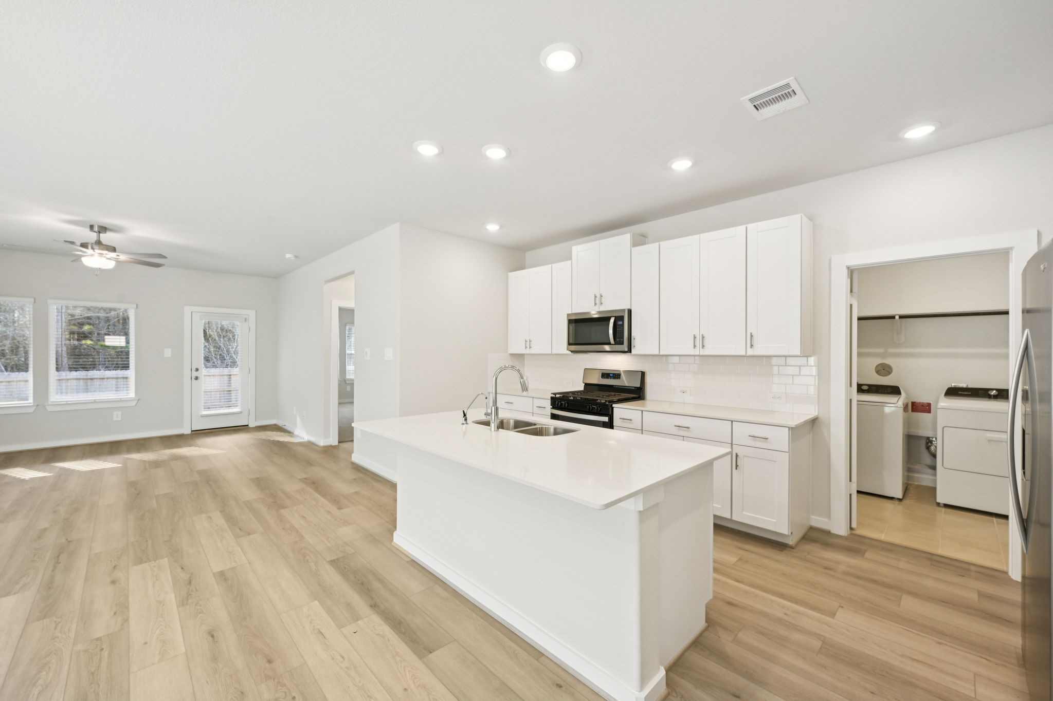 14230 Granger Pointe Lane Property Photo 8