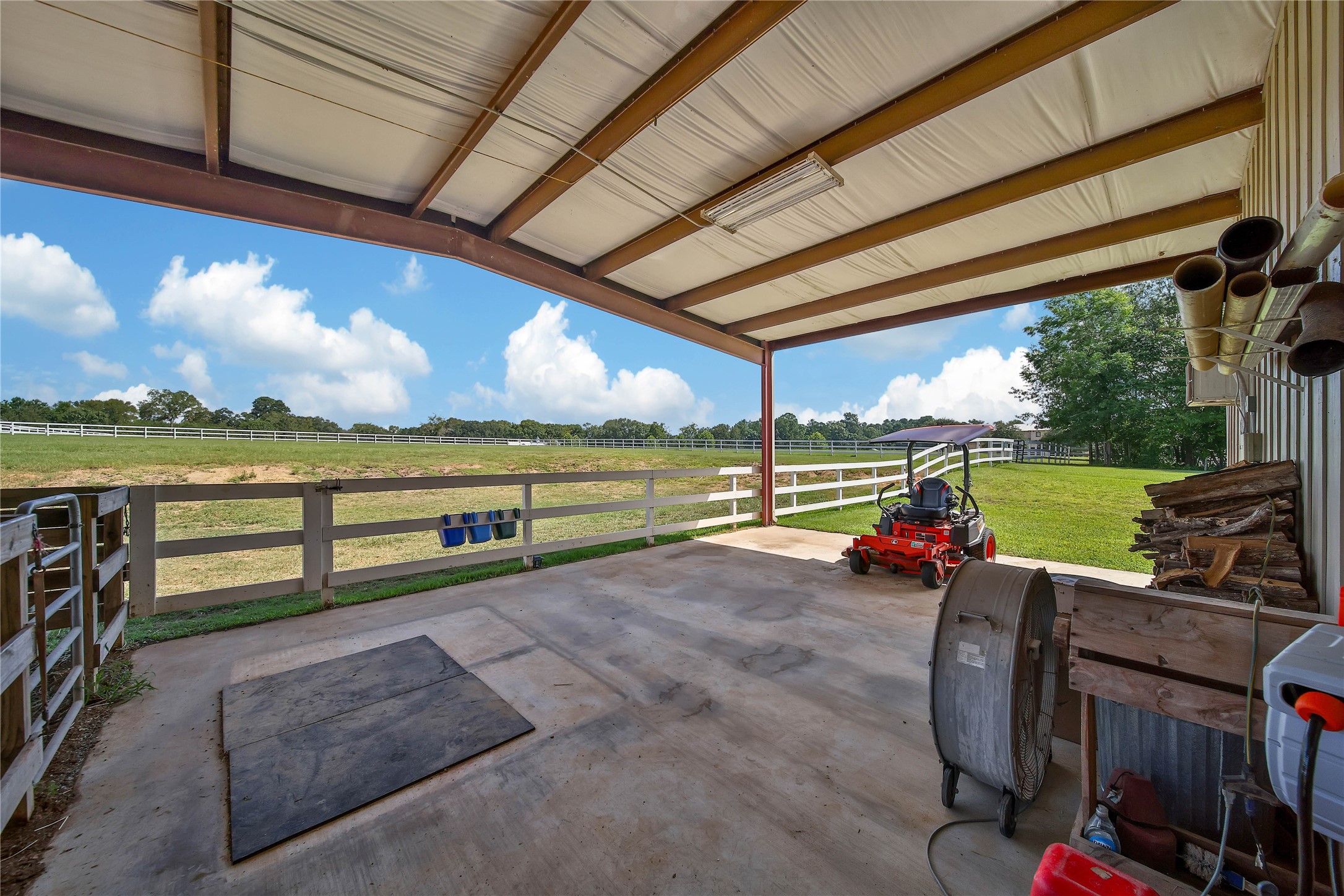 24016 Lakeview Way Property Photo 46