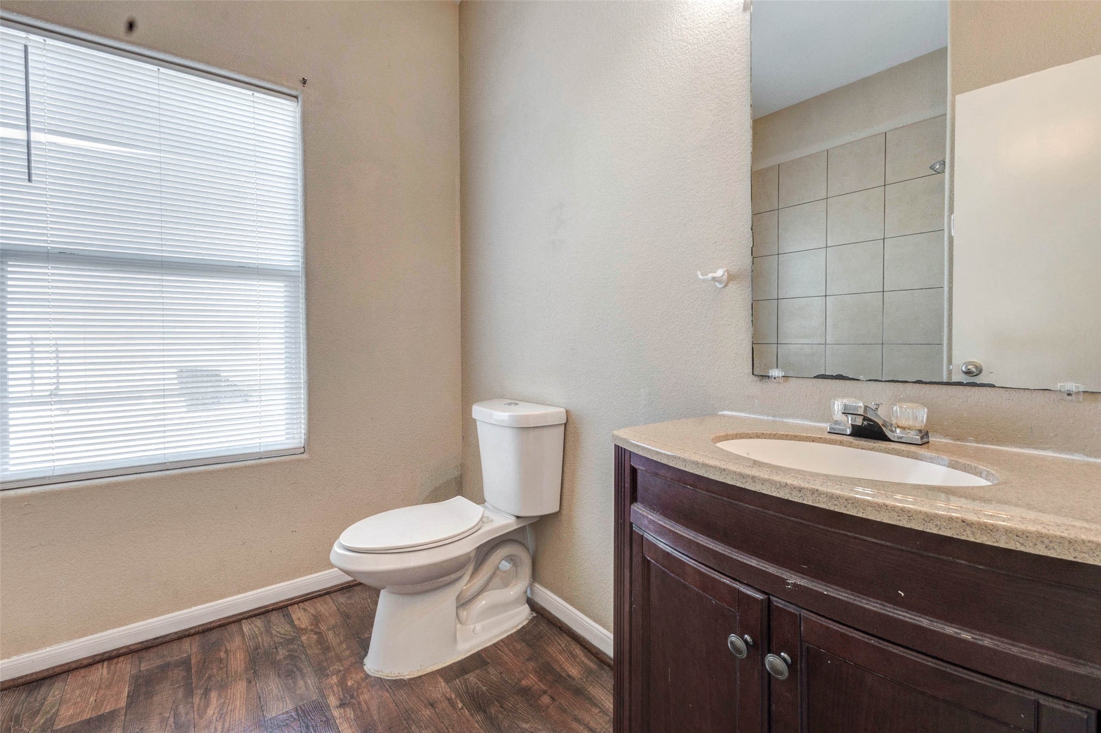 8603 Beviamo Street Property Photo 6