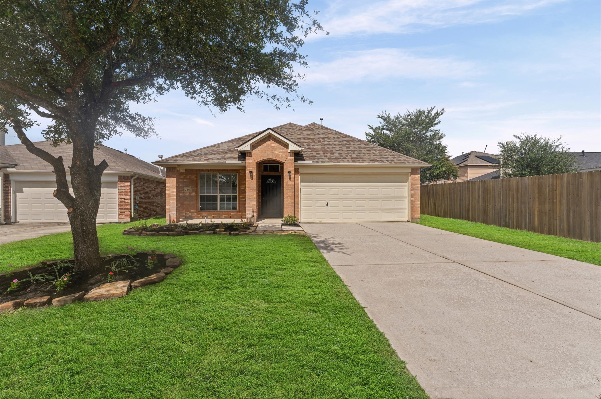24911 Sandusky Drive Property Photo 1