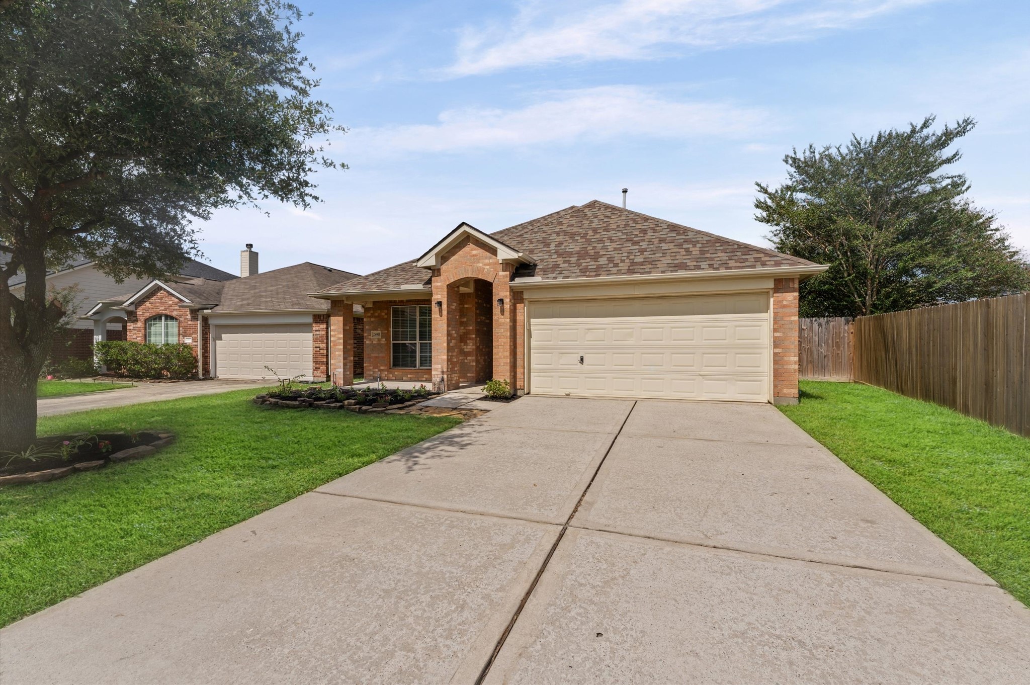 24911 Sandusky Drive Property Photo 3