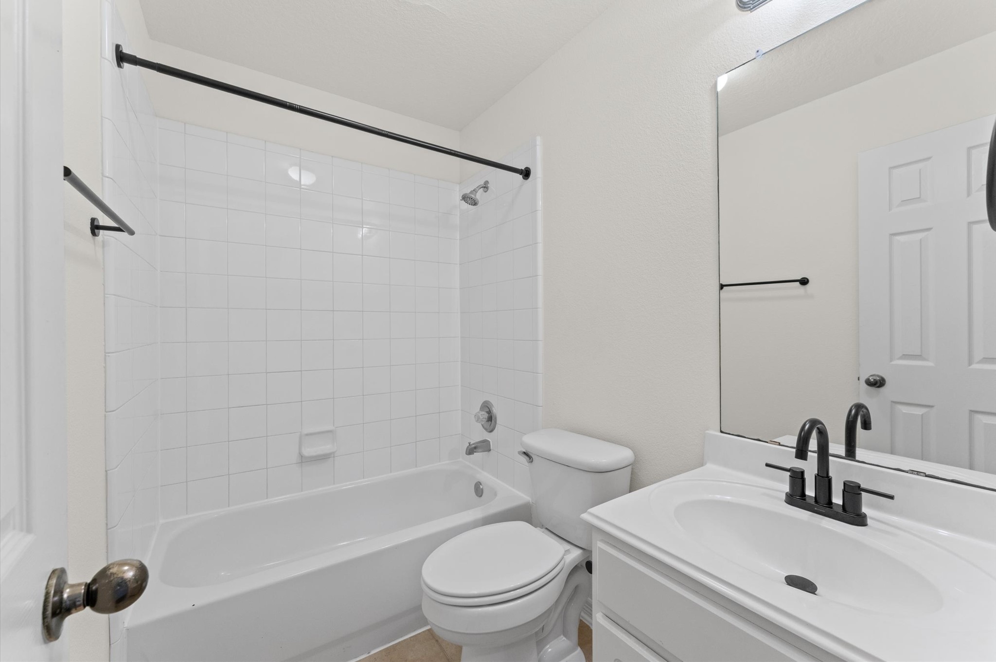 24911 Sandusky Drive Property Photo 18