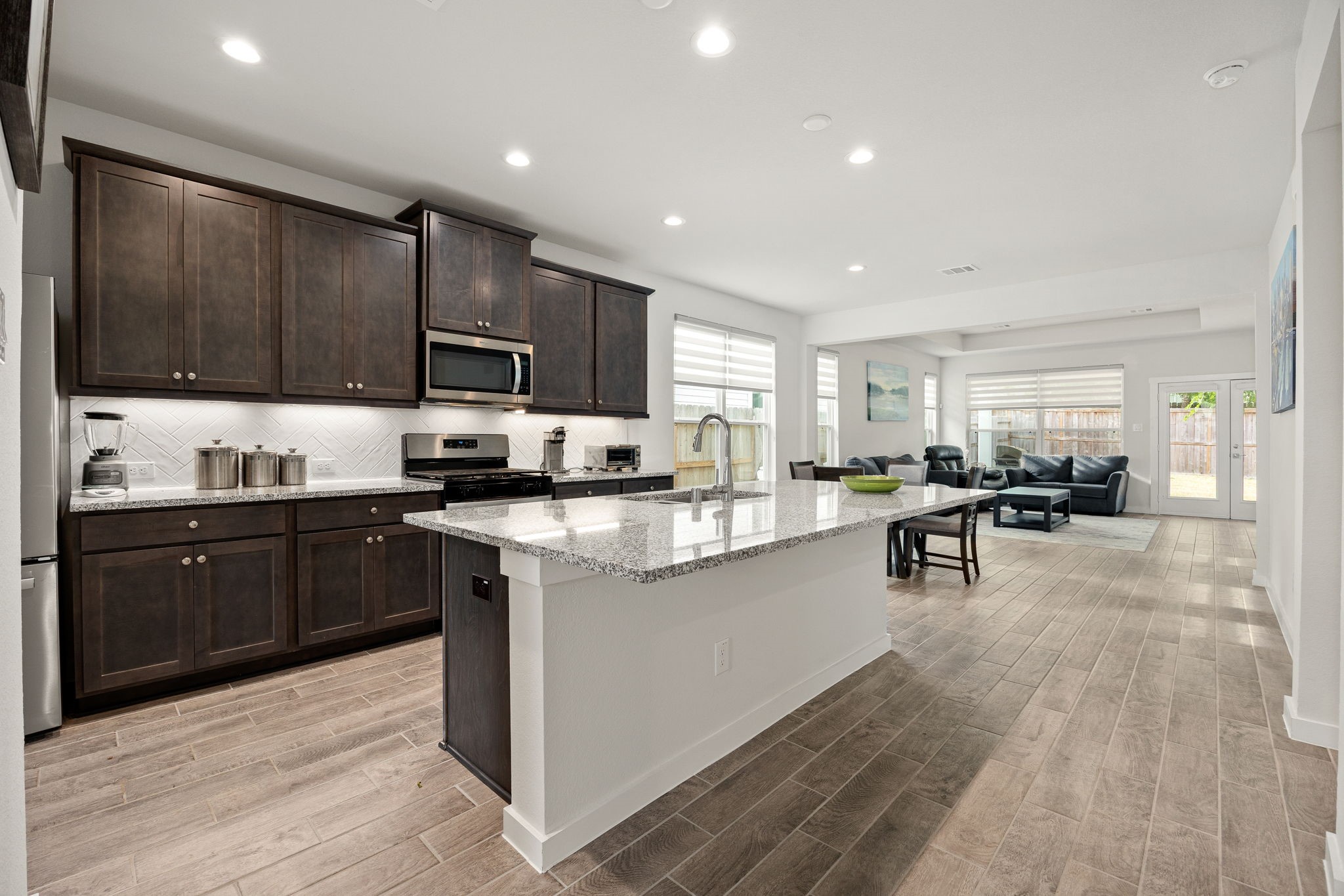 33142 School Hill Road Property Photo 1