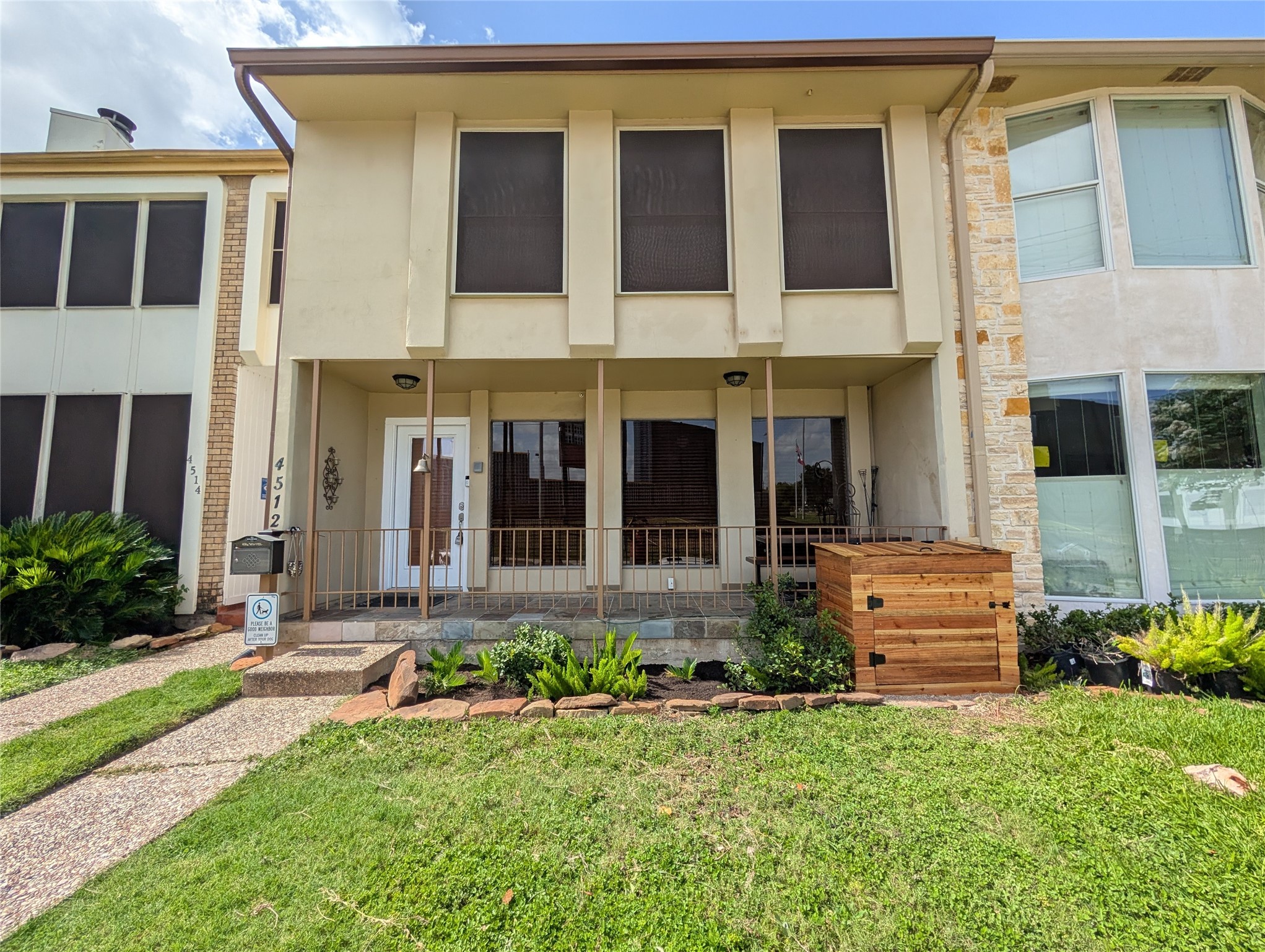 4512 Dickson Street Property Photo 1