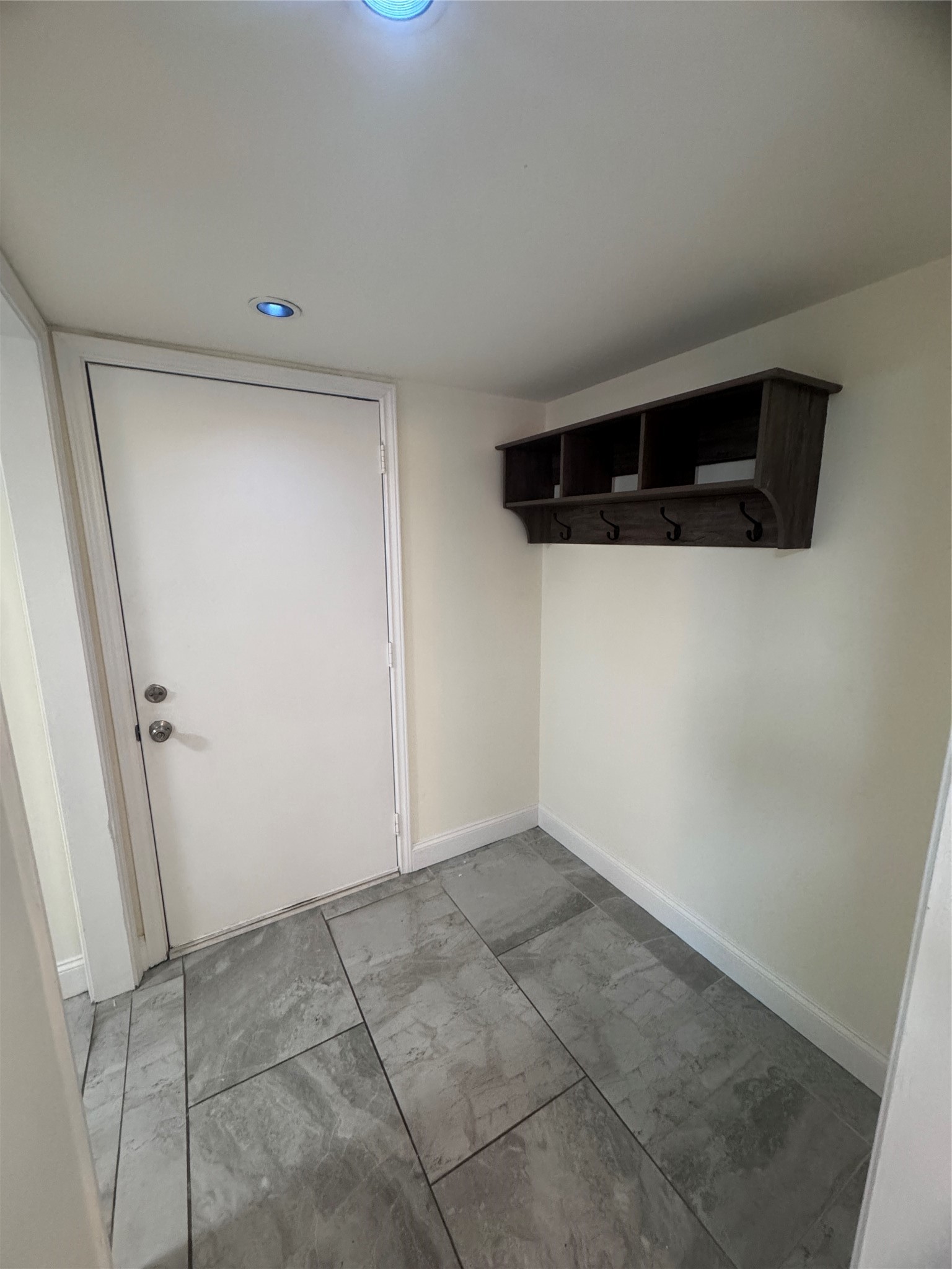 4512 Dickson Street Property Photo 5