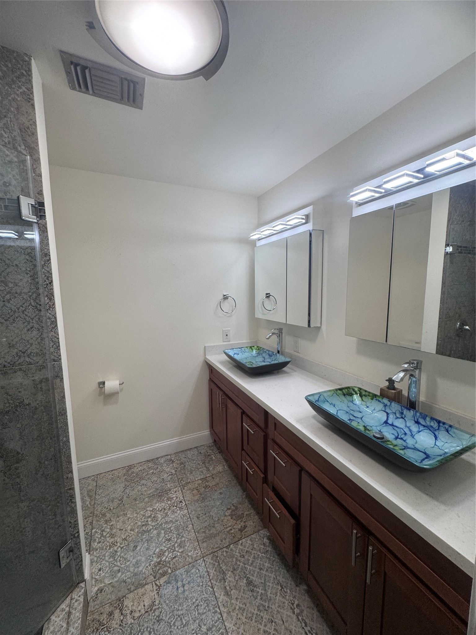 4512 Dickson Street Property Photo 24