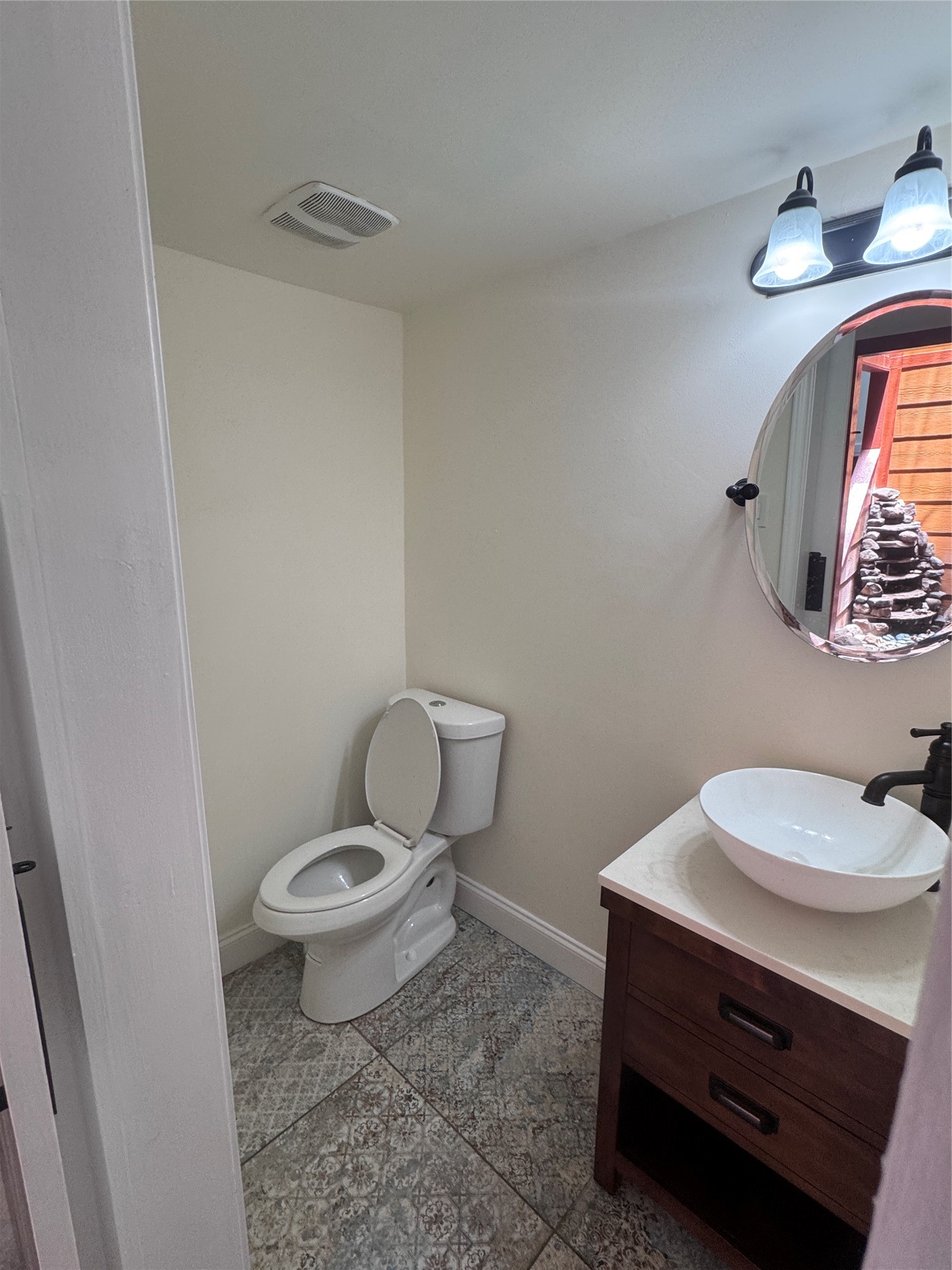 4512 Dickson Street Property Photo 29