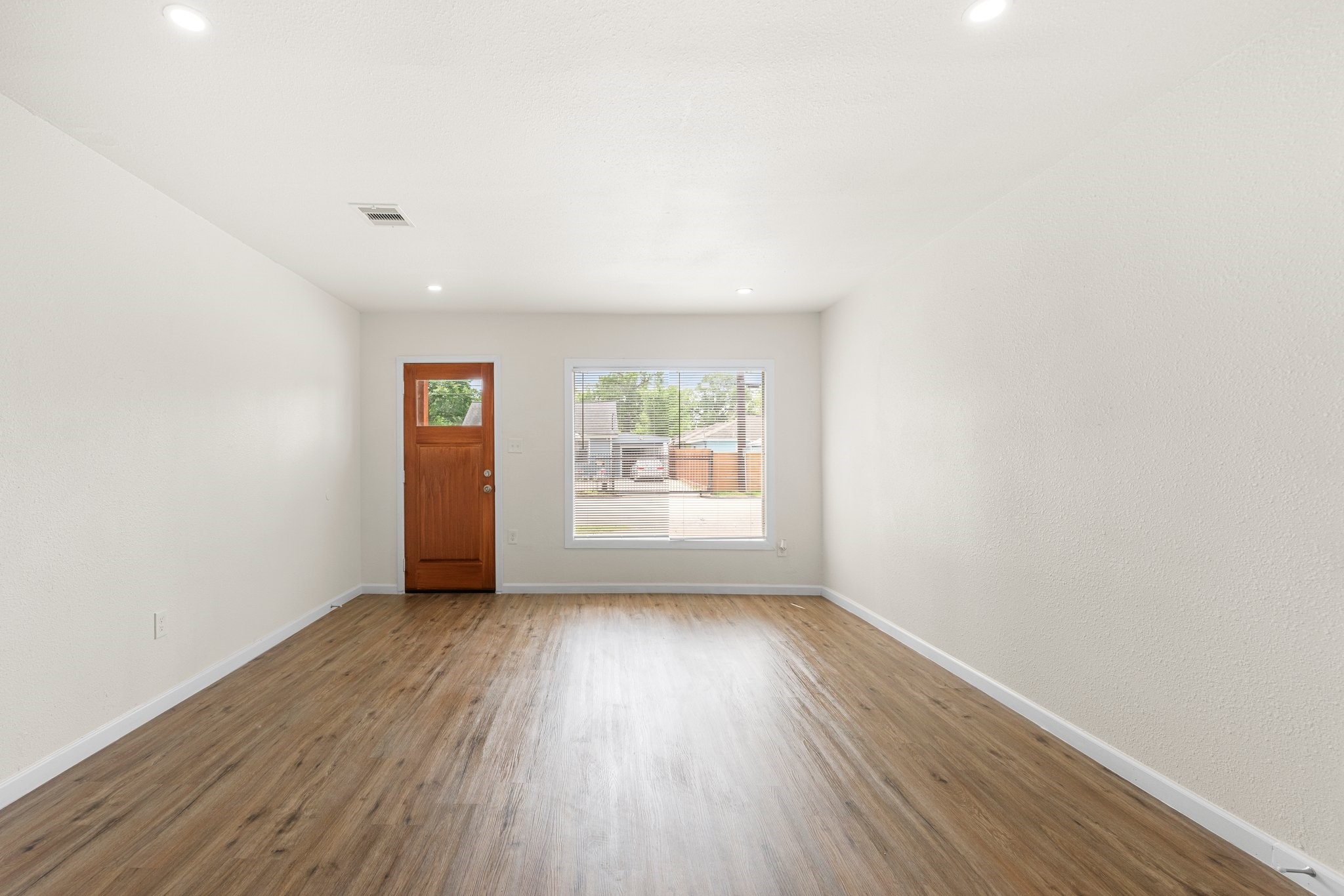 1309 Bragg Street Property Photo 13