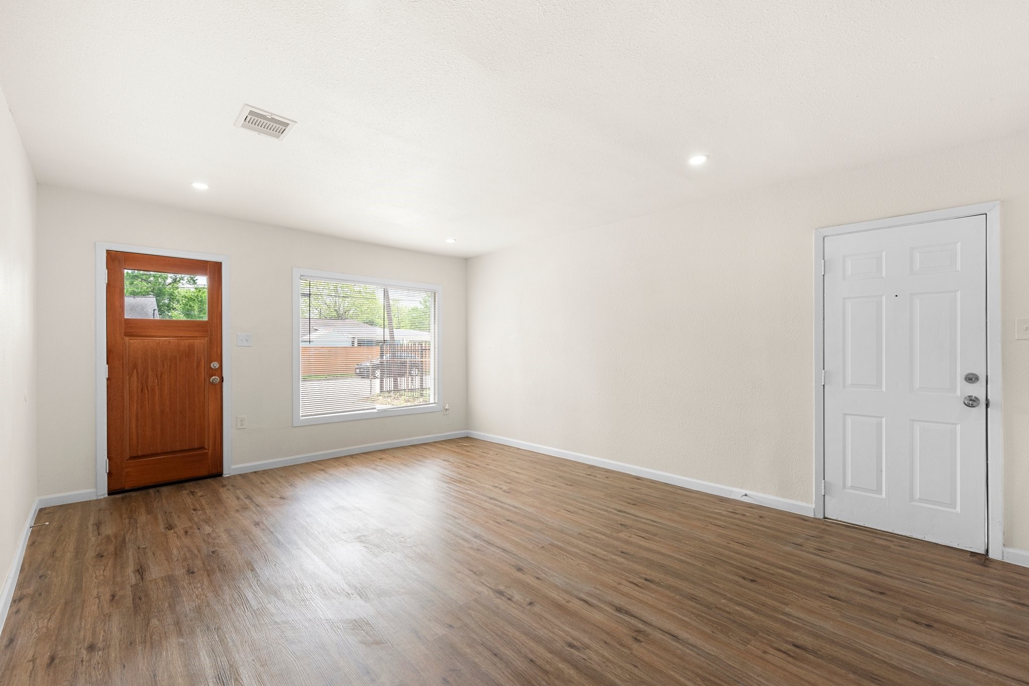 1309 Bragg Street Property Photo 14