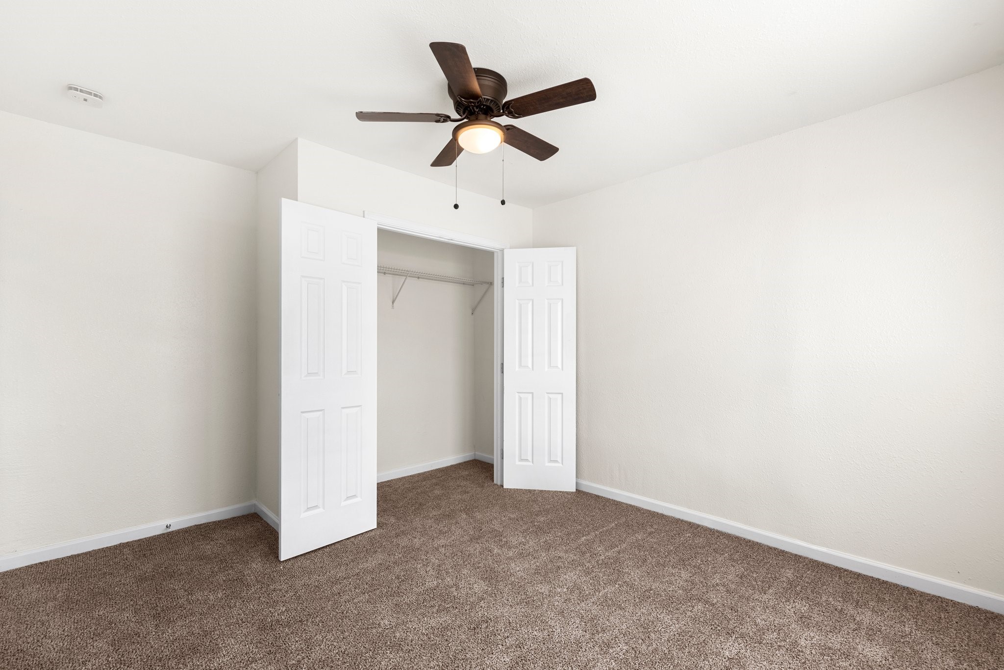 1309 Bragg Street Property Photo 28