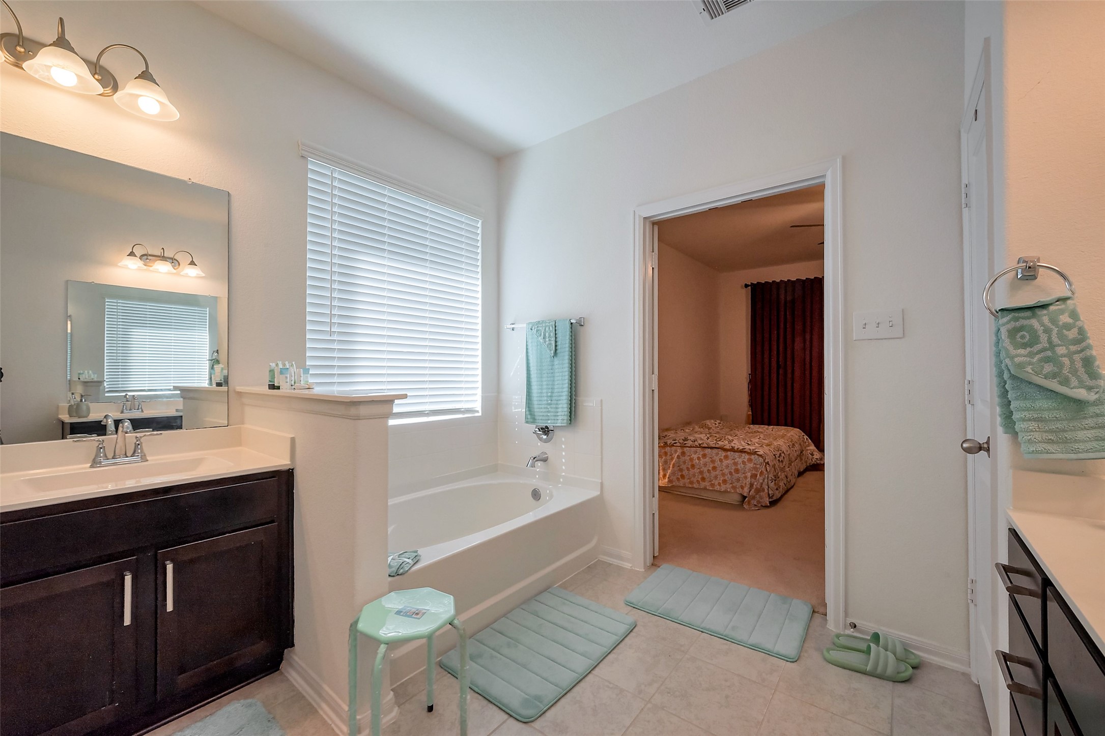 5819 Southern Rose Lane Property Photo 44