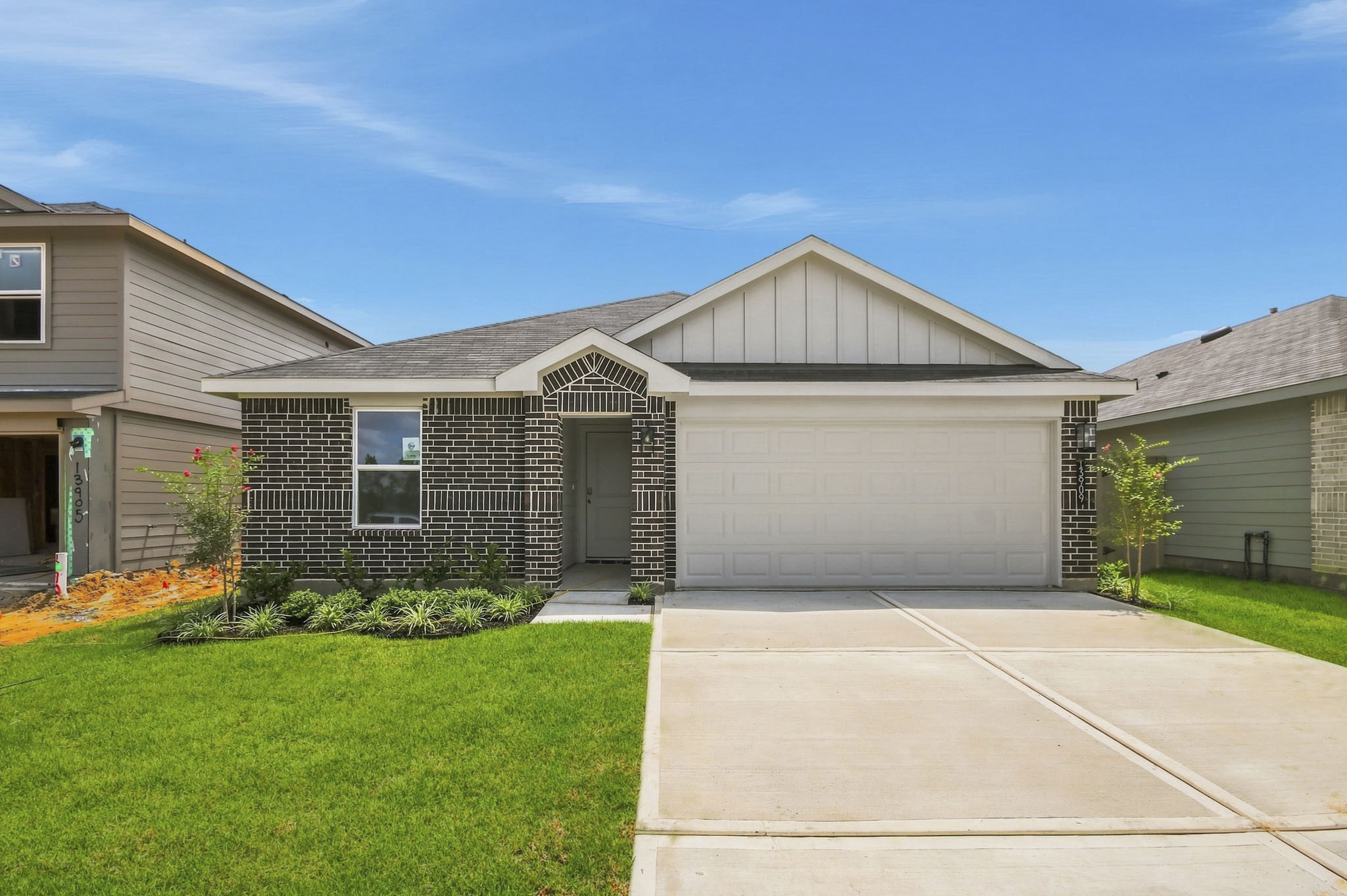13909 Viceroy Way Property Photo 1