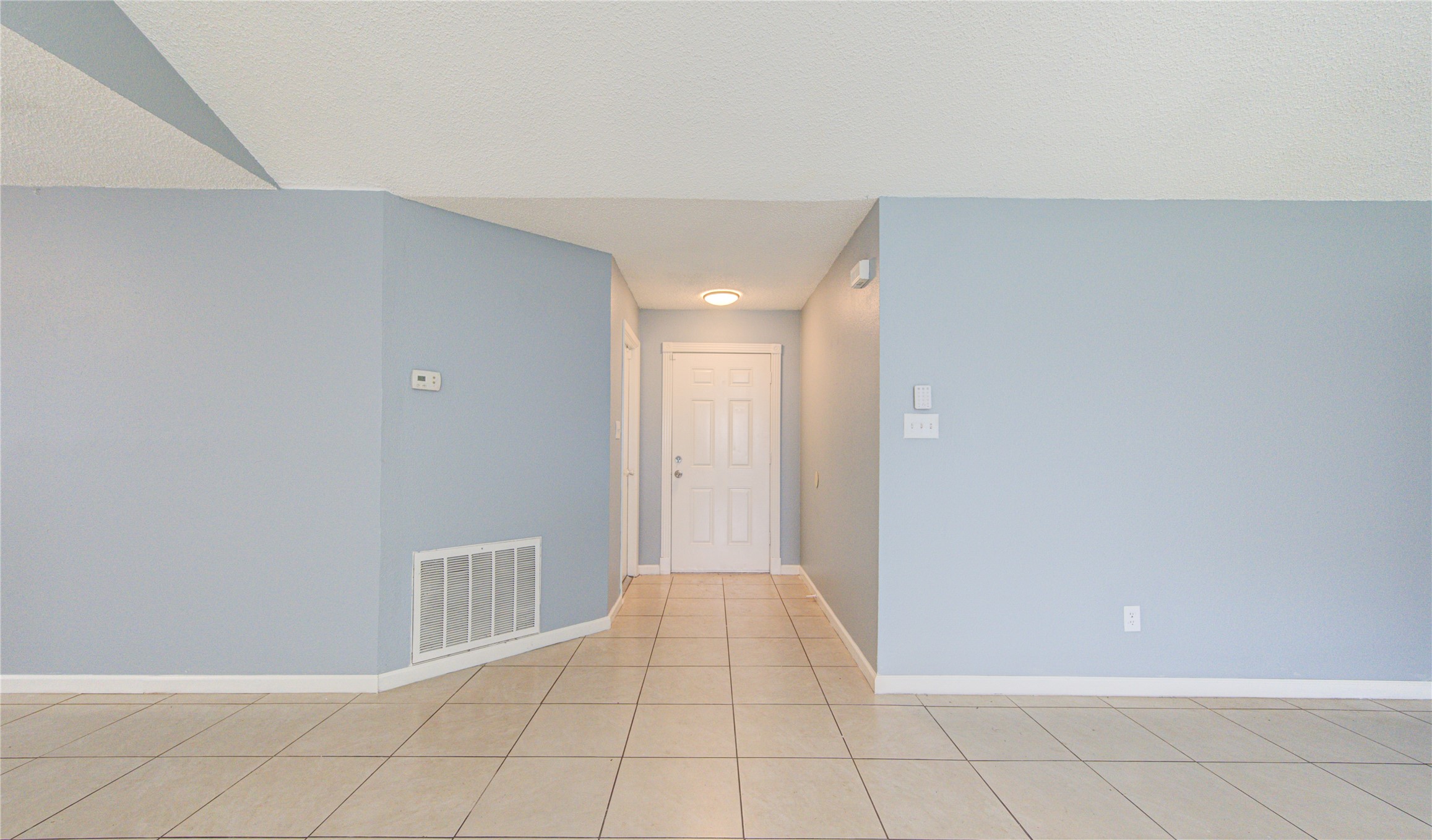 12023 Plumbrook Drive Property Photo 10