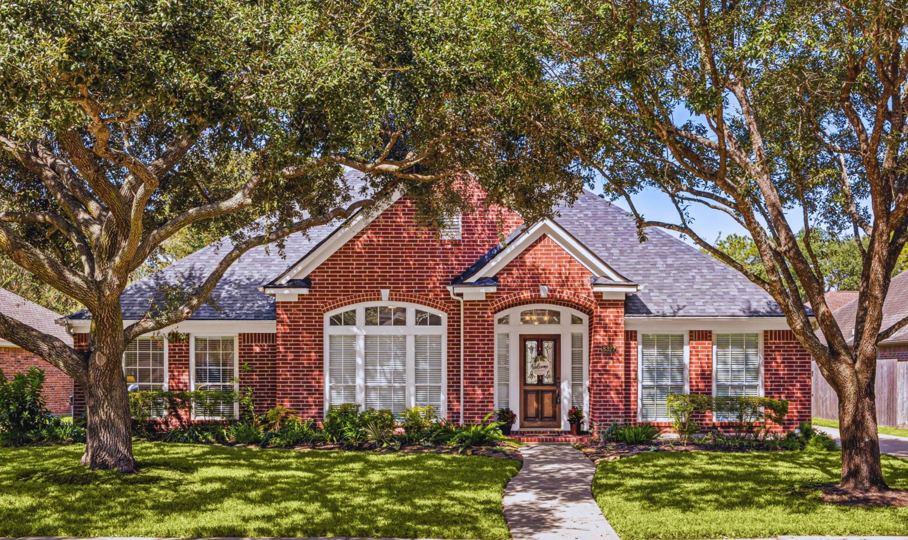 8327 E Copper Village Drive, Houston Tx 77095 Property Photo 1