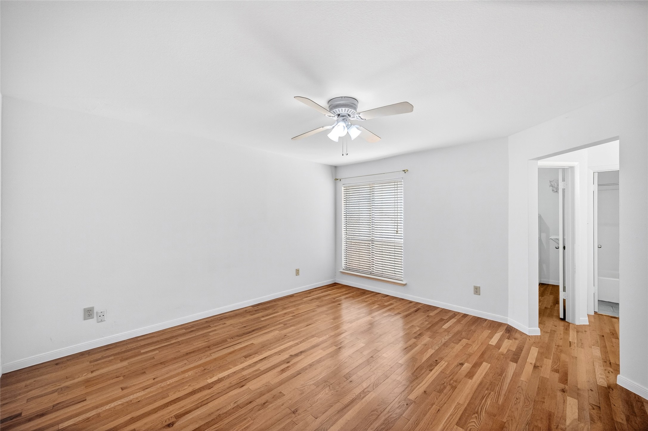 5000 Milwee Street 61 Property Photo 23