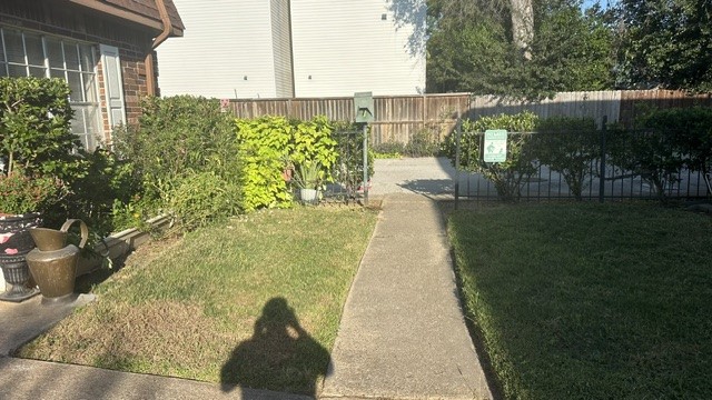 9303 Hammerly Boulevard 702 Property Photo 2