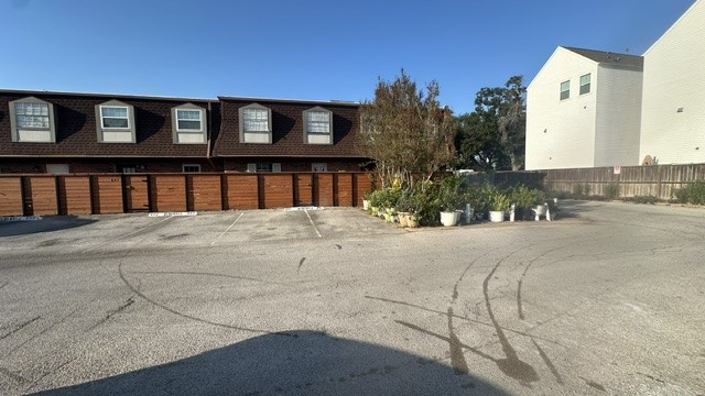 9303 Hammerly Boulevard 702 Property Photo 3