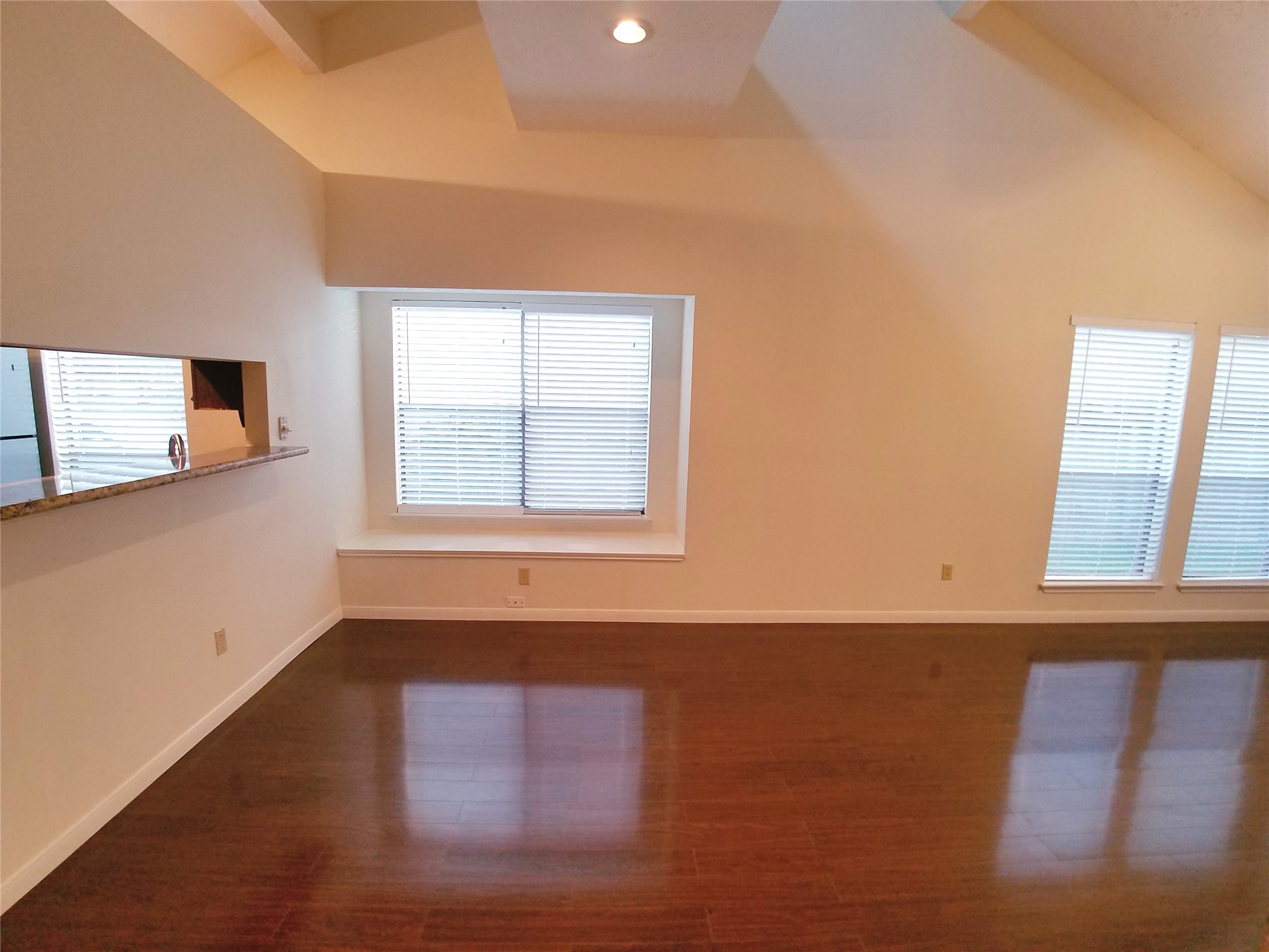2111 Echo Ridge Property Photo 10