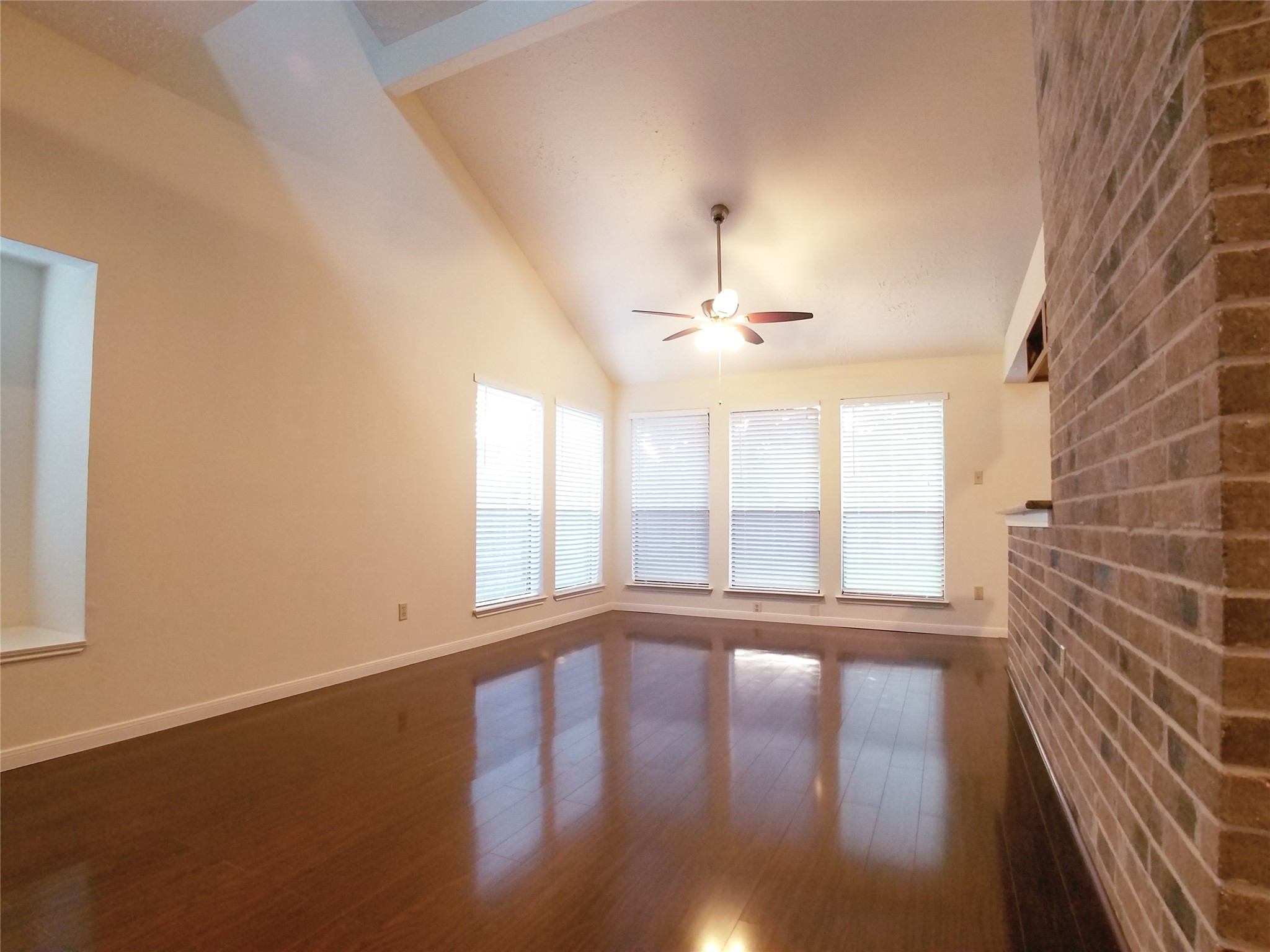 2111 Echo Ridge Property Photo 11