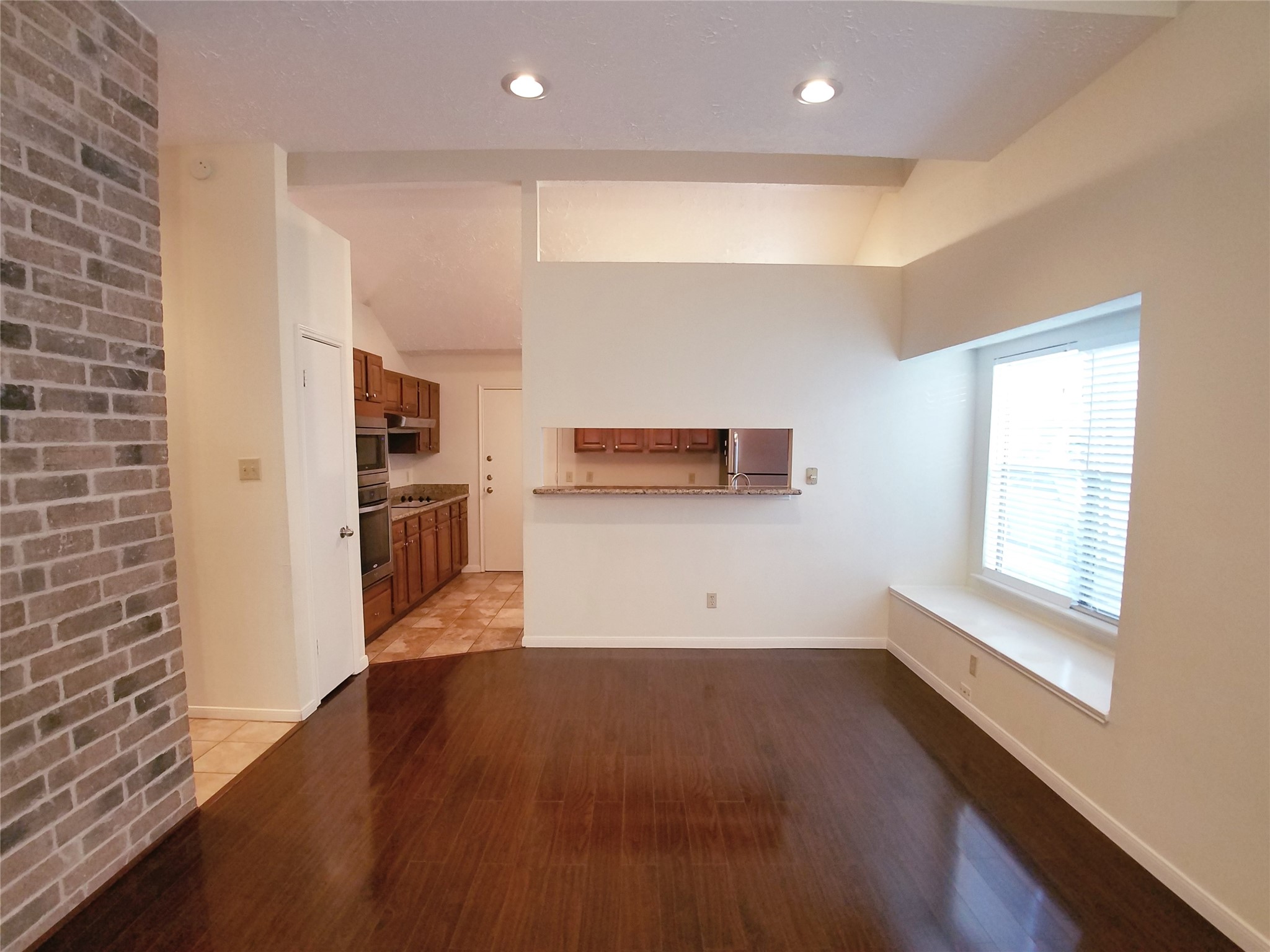 2111 Echo Ridge Property Photo 15
