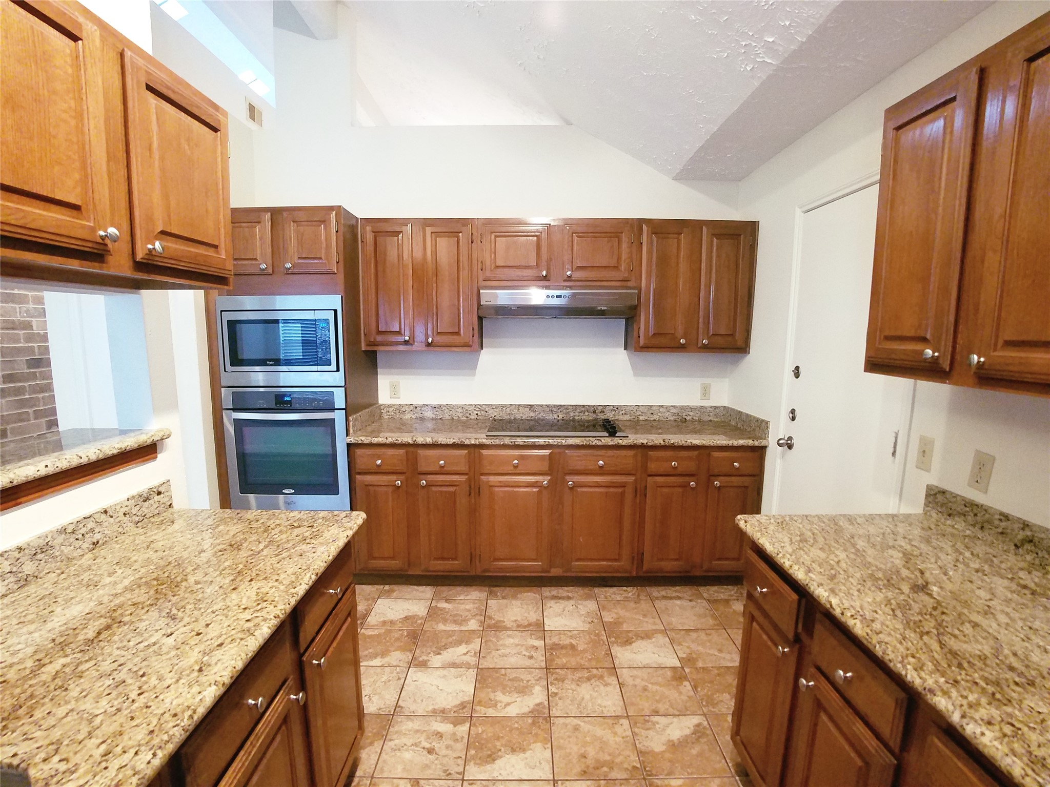 2111 Echo Ridge Property Photo 19