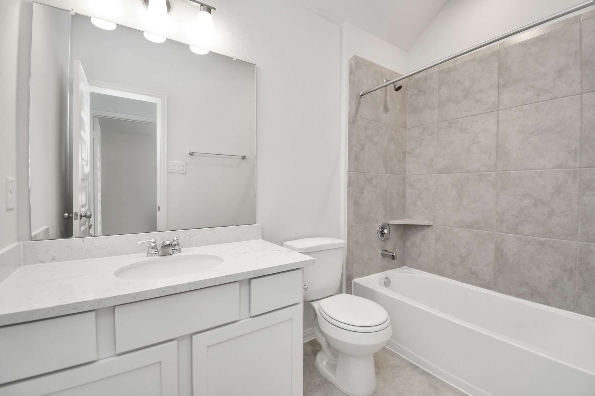 1534 Revolution Way Property Photo 39