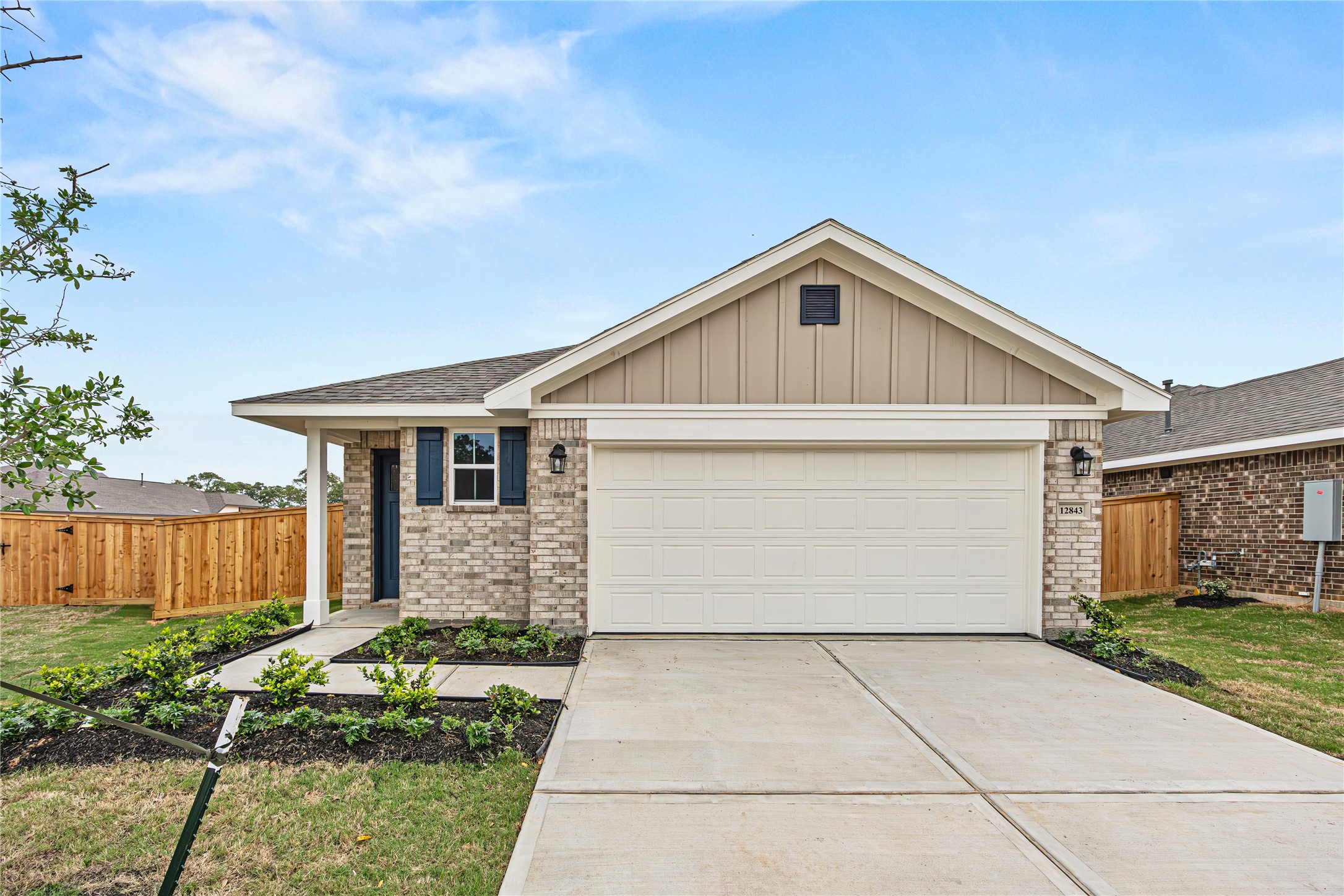 12843 Lime Stone Lane Property Photo 1