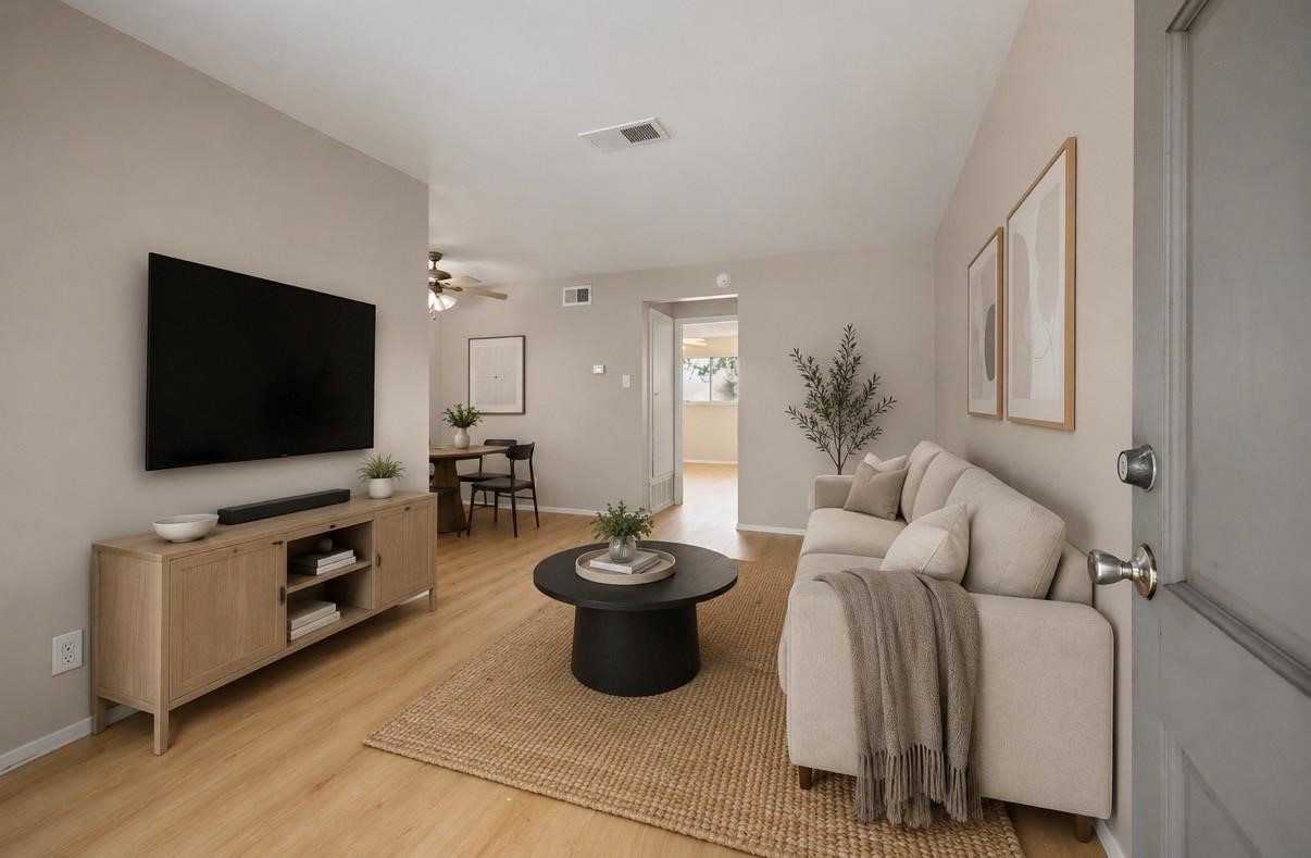 2012 Brun Street E Property Photo 2