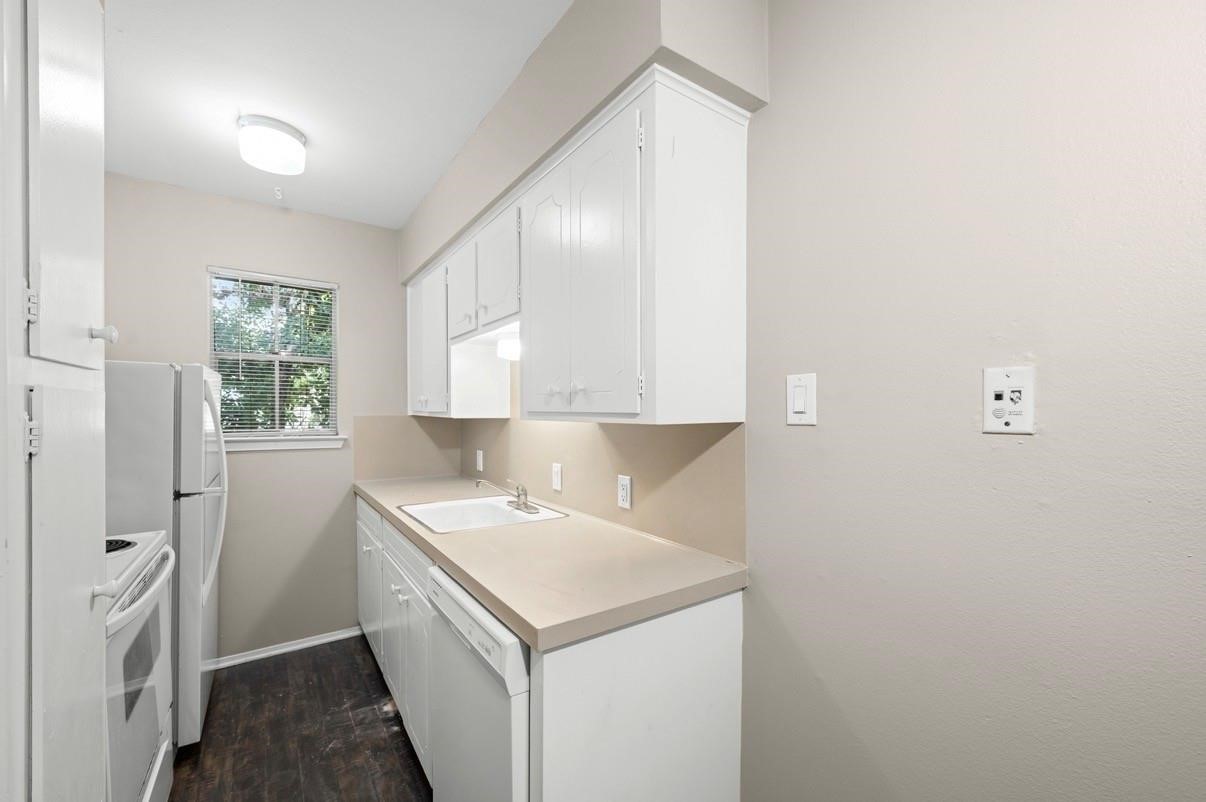 2012 Brun Street E Property Photo 9