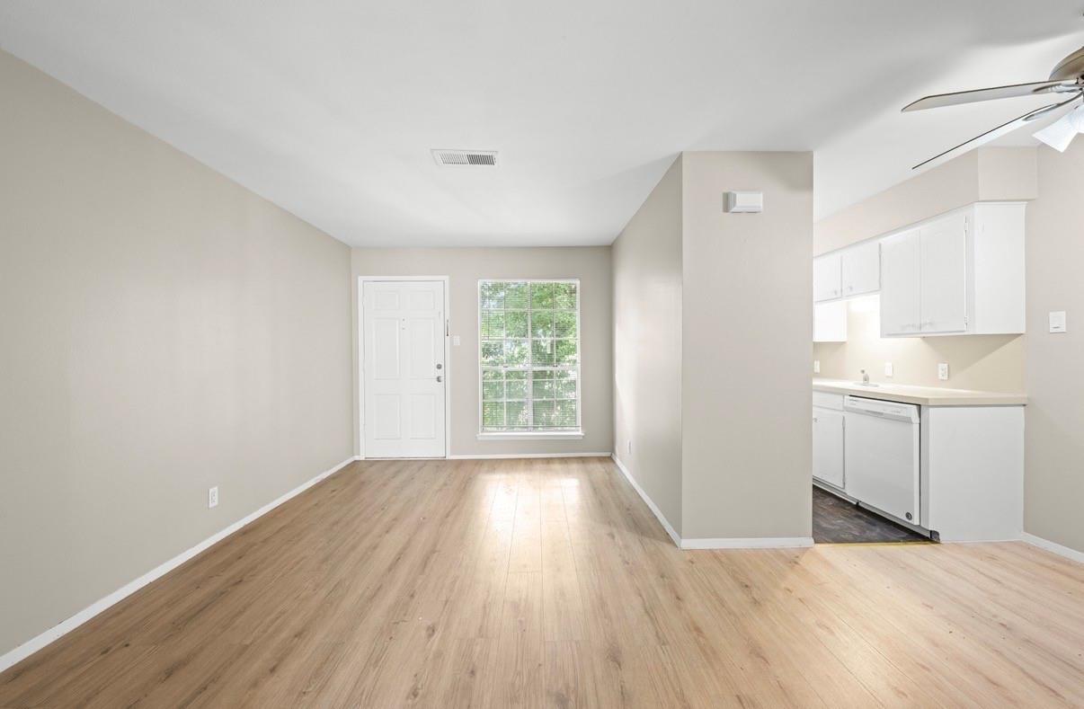 2012 Brun Street E Property Photo 14
