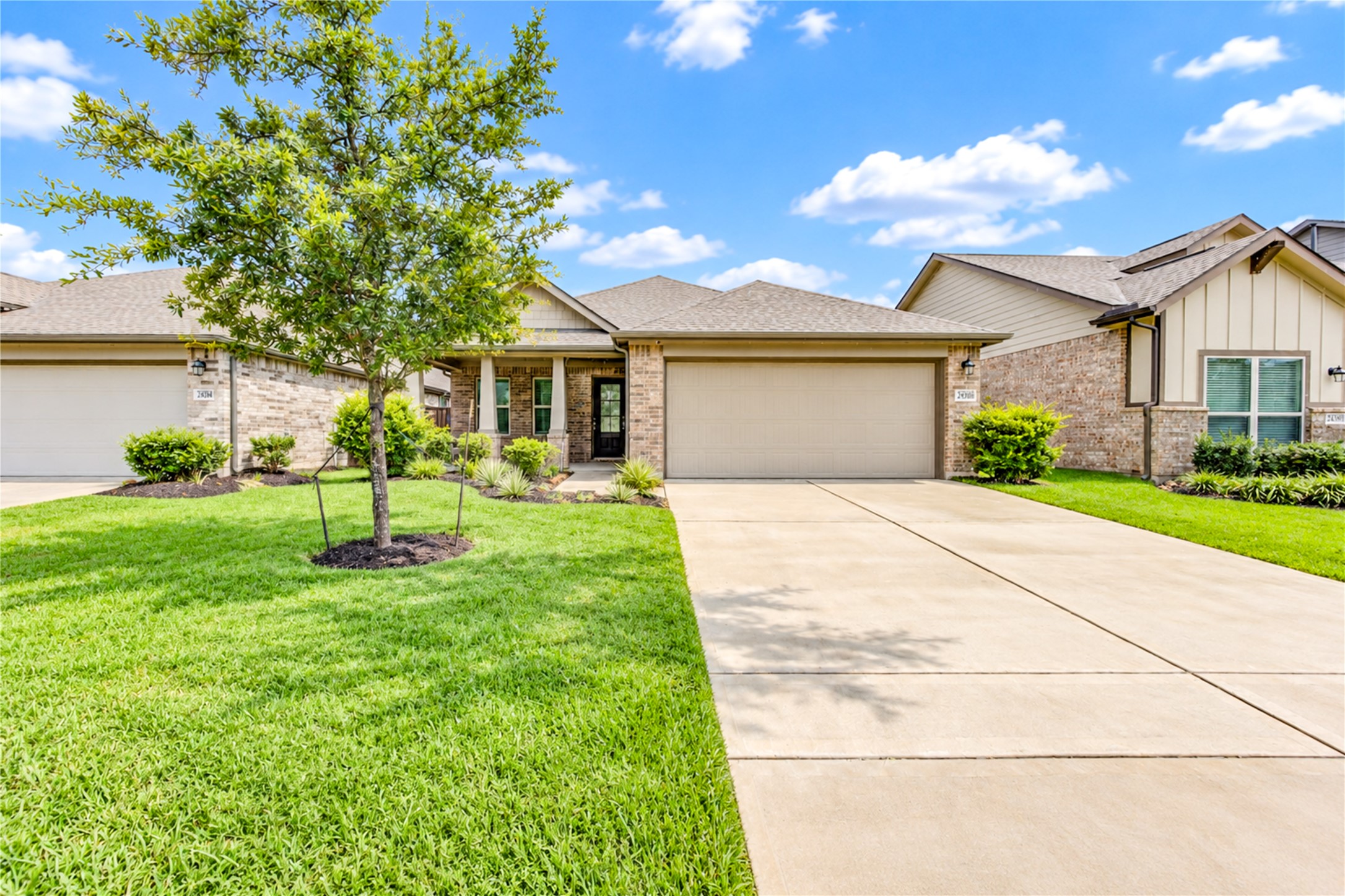 24310 Palomino Sage Trail Property Photo 33