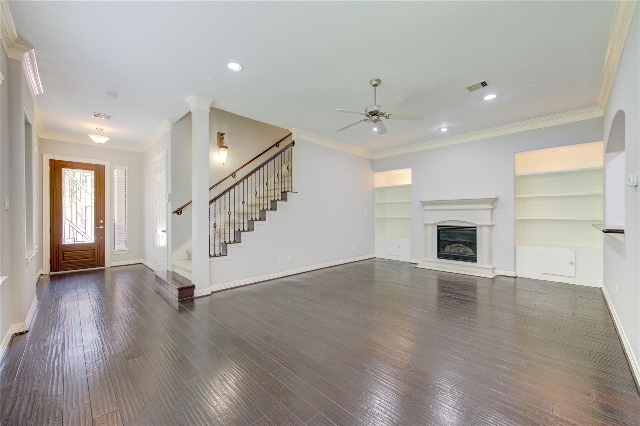 11623 Royal Oaks Crossing Property Photo 2