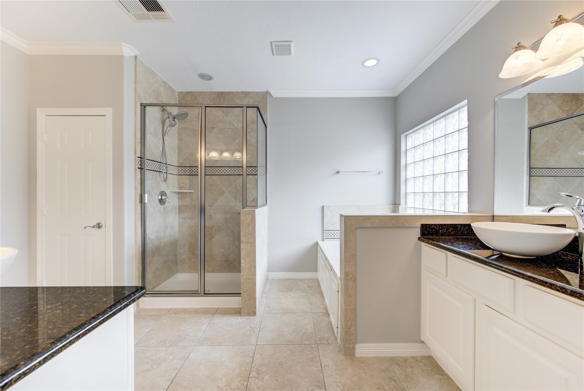 11623 Royal Oaks Crossing Property Photo 9
